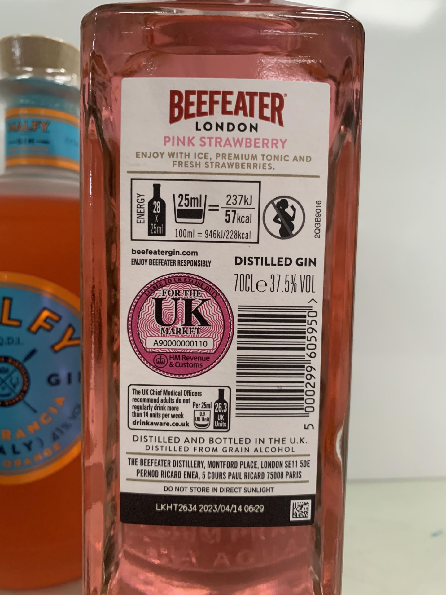7 x Bottles of Gin Including: 1 x Beefeater Pink Strawberry 70cl 37.5%; 1 x Beefeater London Dry 70c - Image 7 of 13