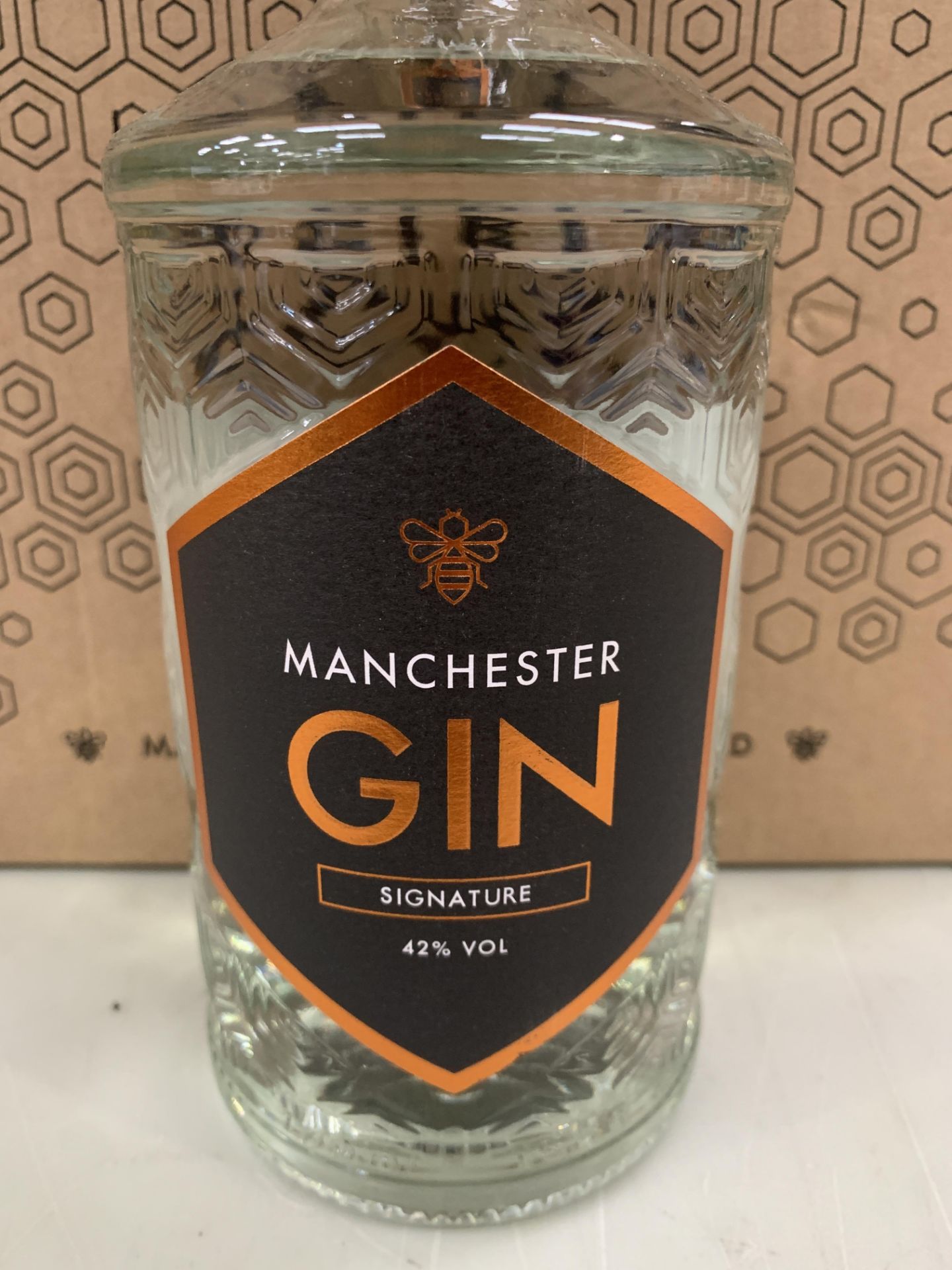 1 x Box (six bottles) of Manchester Gin 'Signature' 70cl 42% - Image 2 of 3