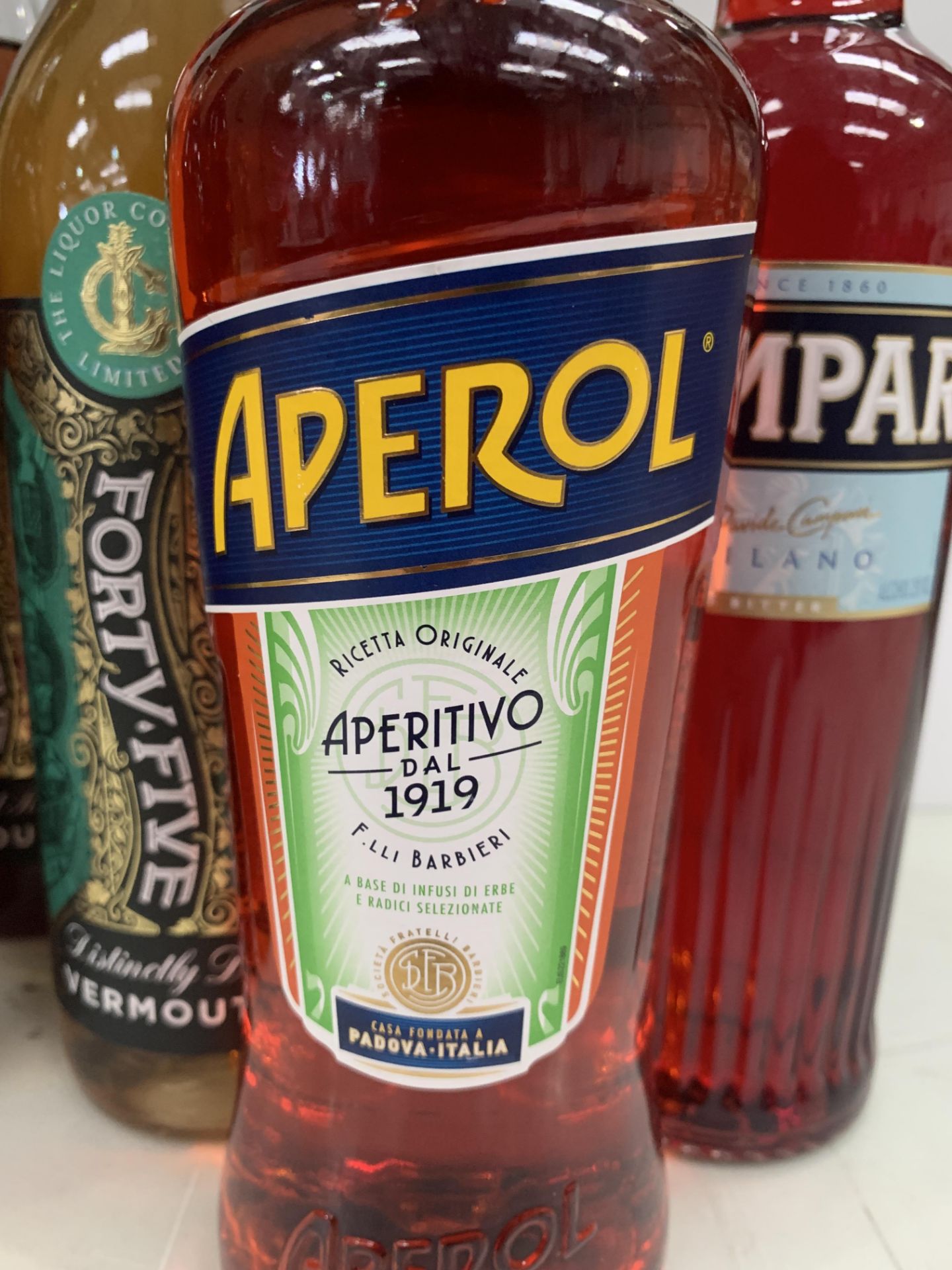 10 x Bottles of Assorted Aperitifs Including: 2 x Forty-Five Radiant Rose Vermouth 70cl 18.2%; 2 x F - Image 8 of 13