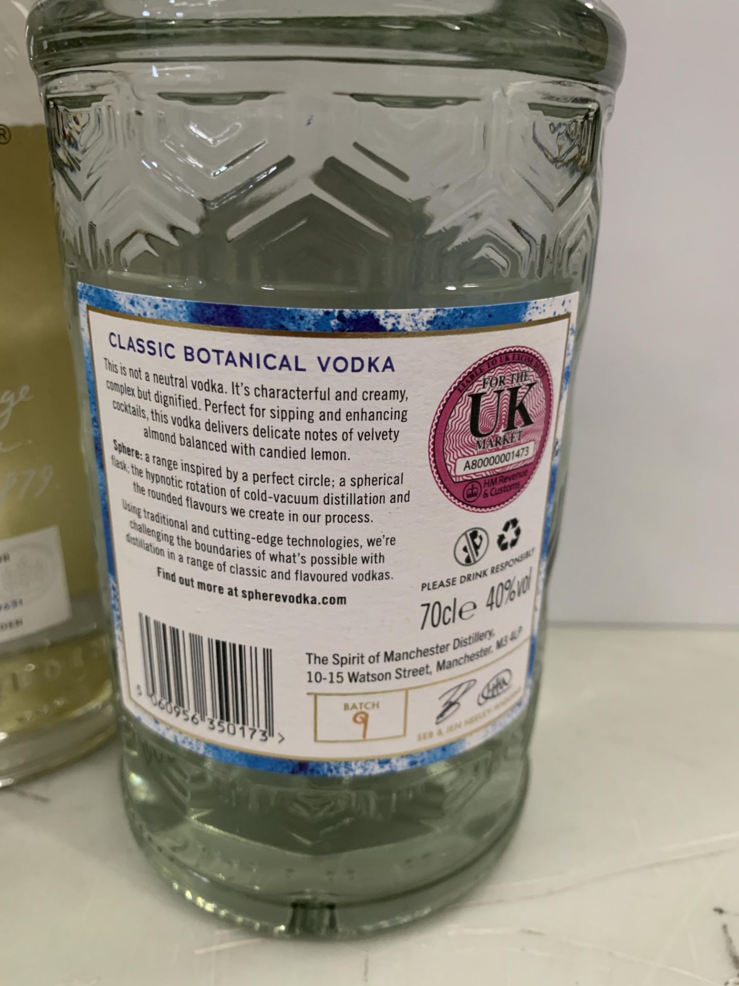 4 x Bottles of Vodka: 1 x Absolut Vanilla 70cl 38%; 2 x Absolut Citron 70cl 40%; 1 x Sphere No.1 Cla - Bild 5 aus 5