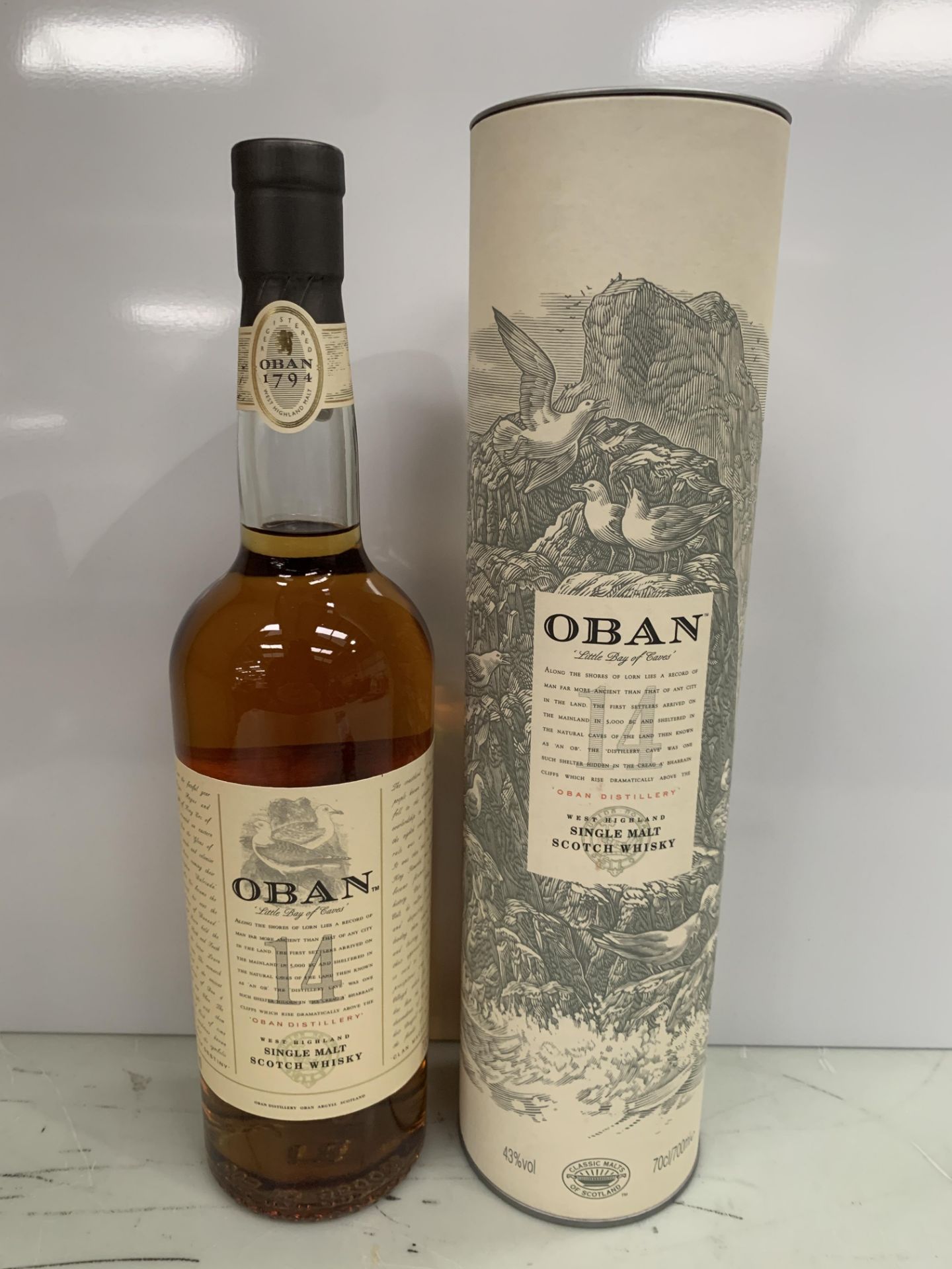 A Boxed Bottle of Oban 14 Single Malt Scotch Whisky 70cl 43%