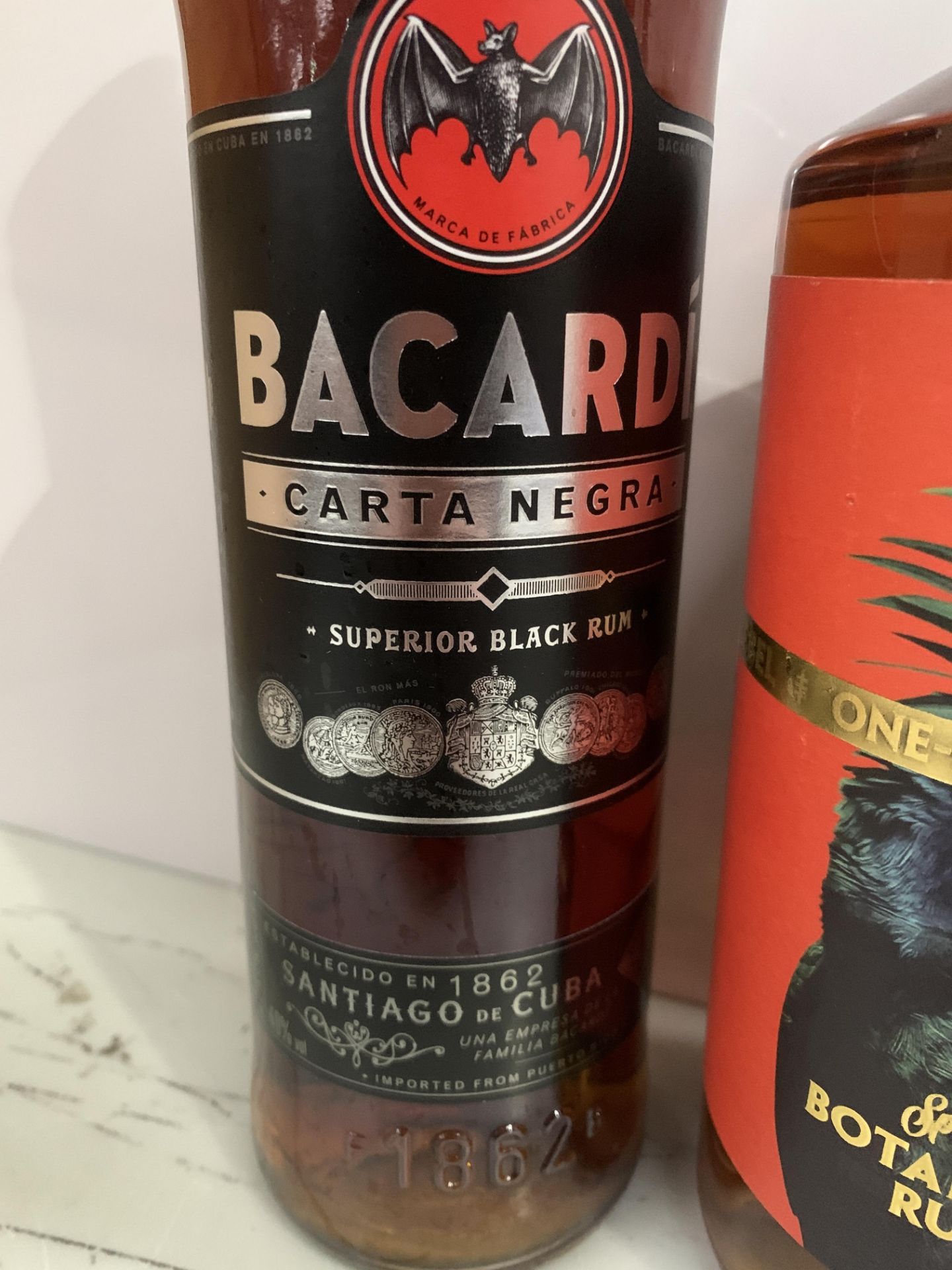 4 x Bottles of Spiced Rum Including: One-Eyed Rebel Botanical Rum 70cl 40%; Kraken Black Spiced Rum - Bild 2 aus 7