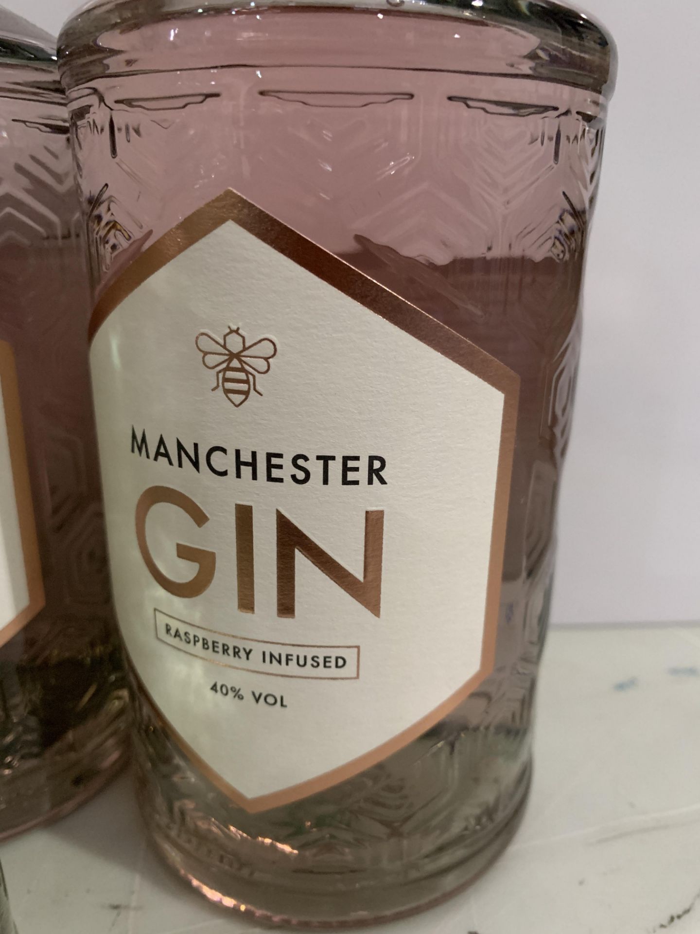 6 x Bottles of Manchester Gin Including; 2 x Raspberry Infused 70cl 40%; 2 x Signature 70cl 42% and - Image 6 of 7