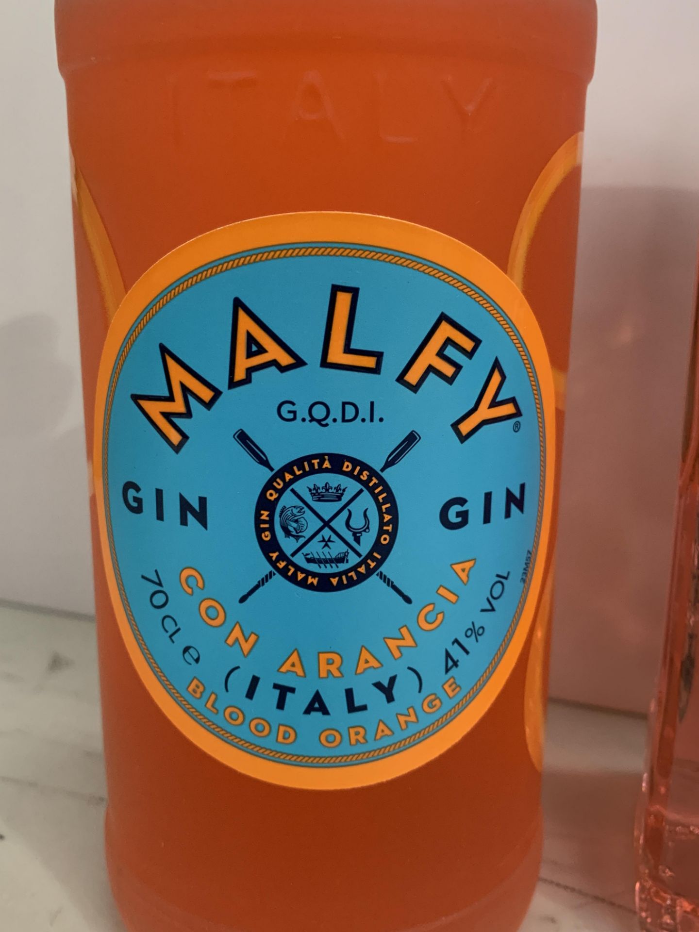 3 x Bottles of Gin Including: 1 x Malfy Con Arancia Blood Orange 70cl 41%; 1 x Malfy Gin Rosa Pink G - Image 2 of 7