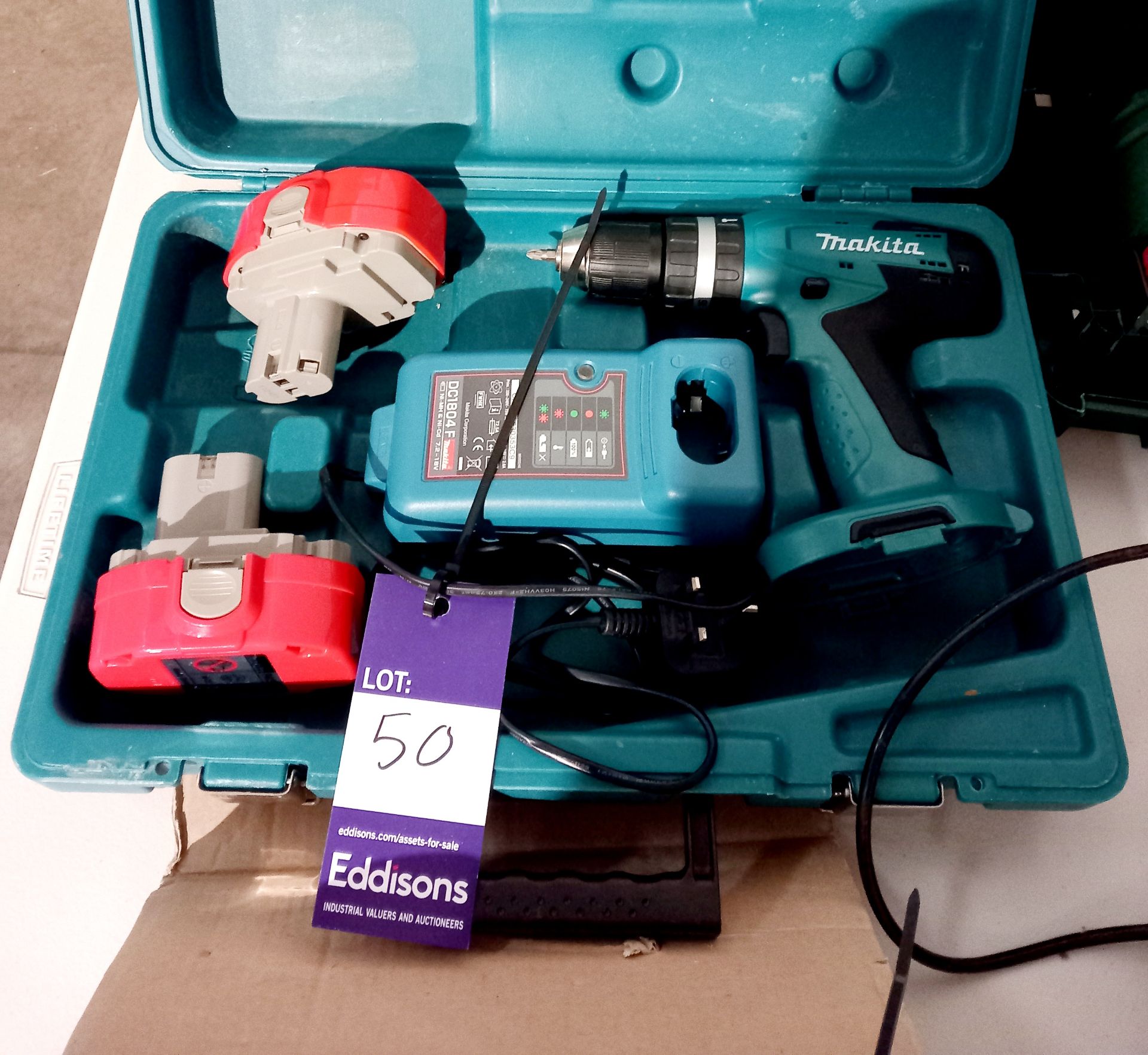 Makita 8391D drill with 2 batteries & charger