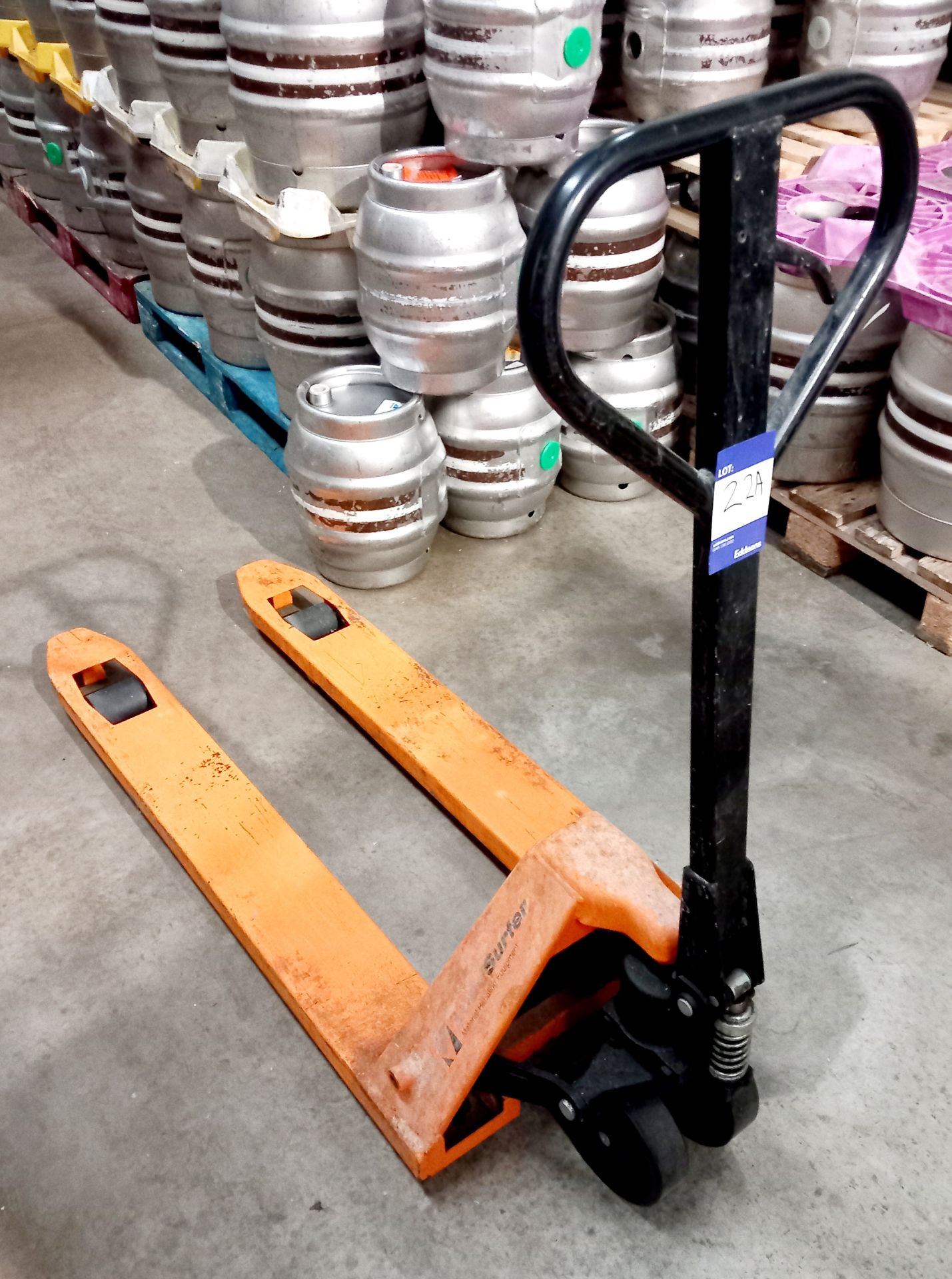 2x Pallet Truck (*note one for spares does not lift) - Image 2 of 2