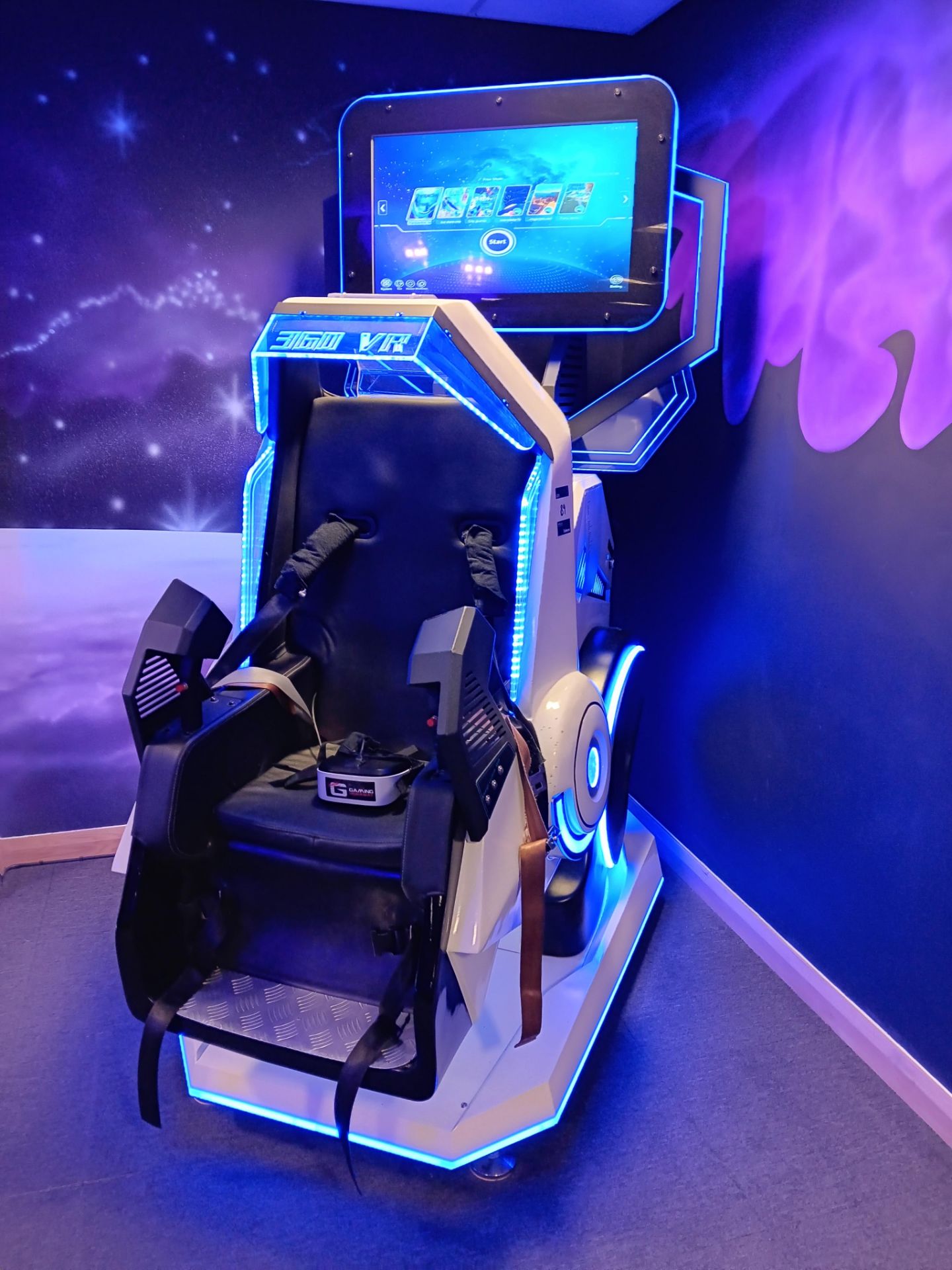Owatch 360 Degree Rotating VR Chair Roller Coaster Simulator – Cost New £14,400 – Buyer to - Image 3 of 4