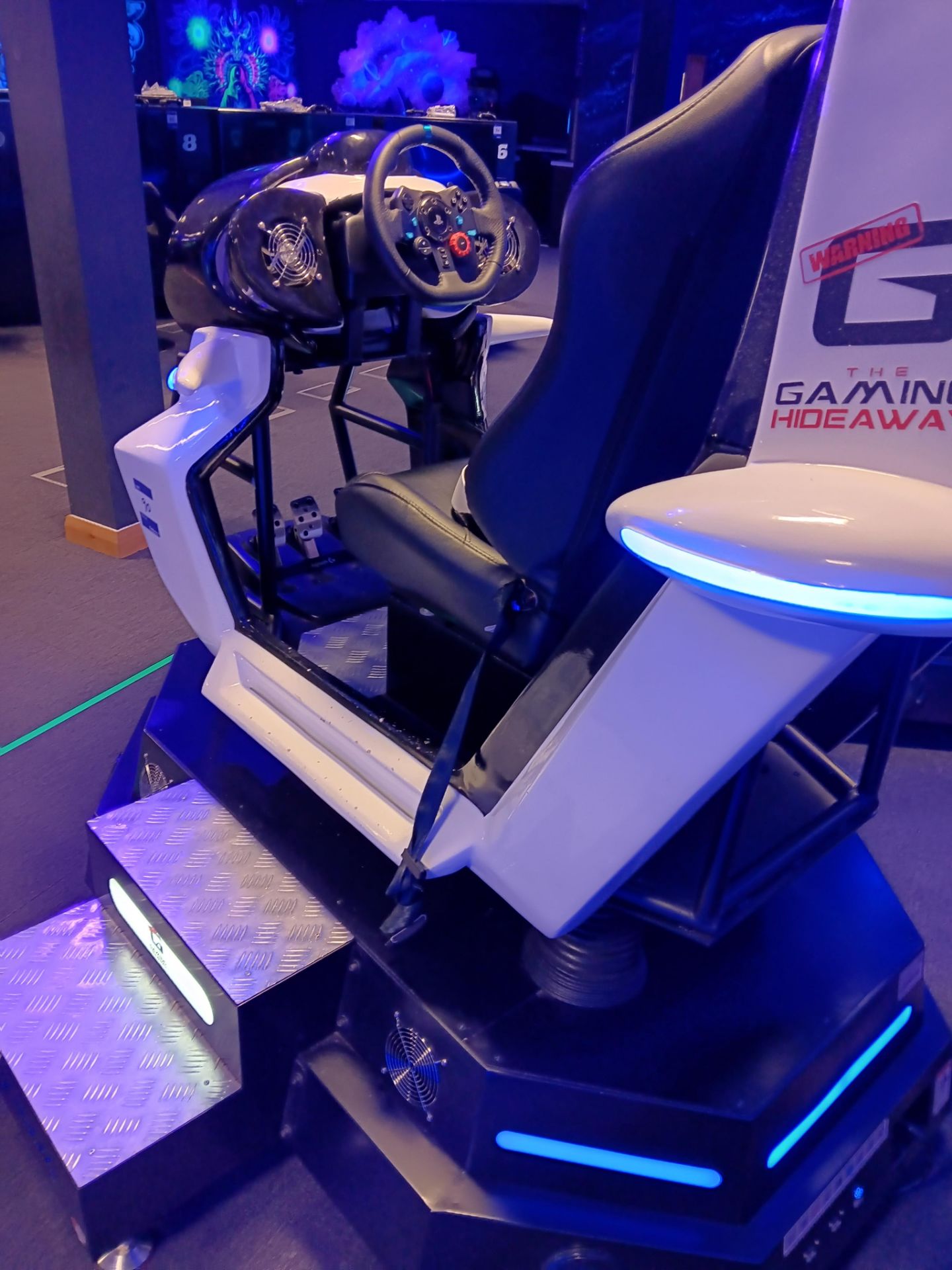 Movie Power VR Super Racing Simulators – Cost New £18,000 - Buyer to Disconnect & remove from - Bild 3 aus 5
