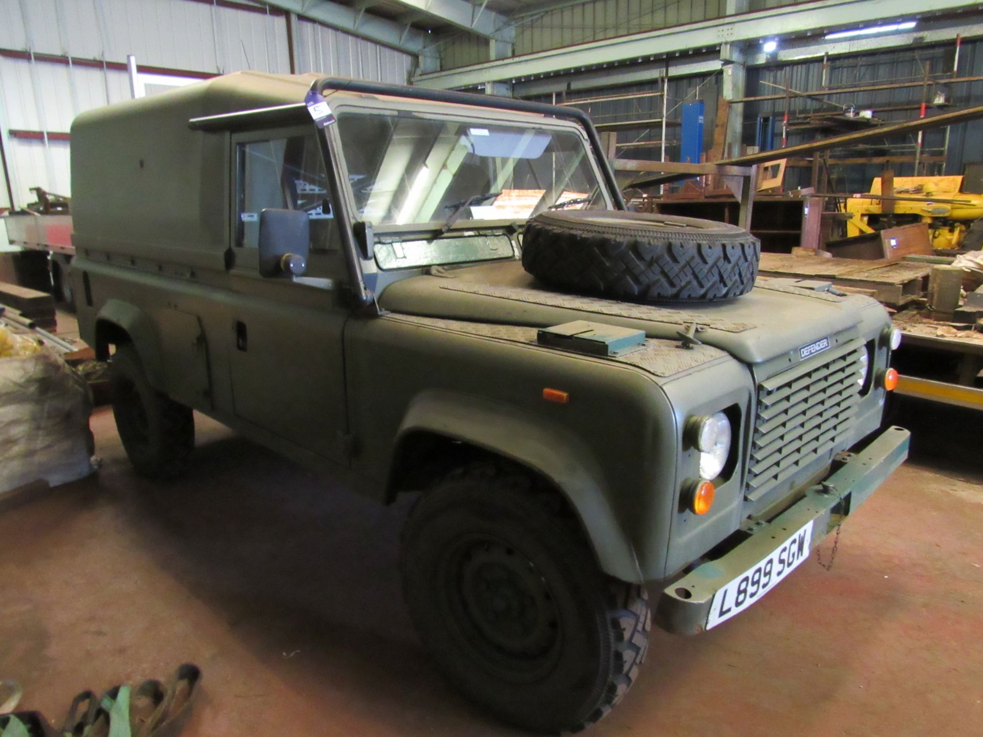 Land Rover Defender 110 Wolf Spec - Image 2 of 22