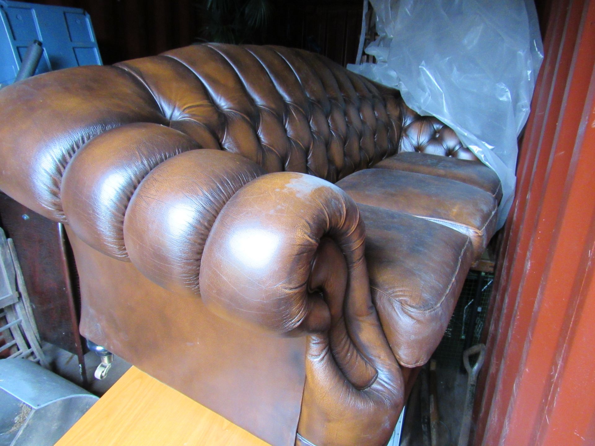 Thomas Lloyd Button Back Leather Chesterfield Sofa