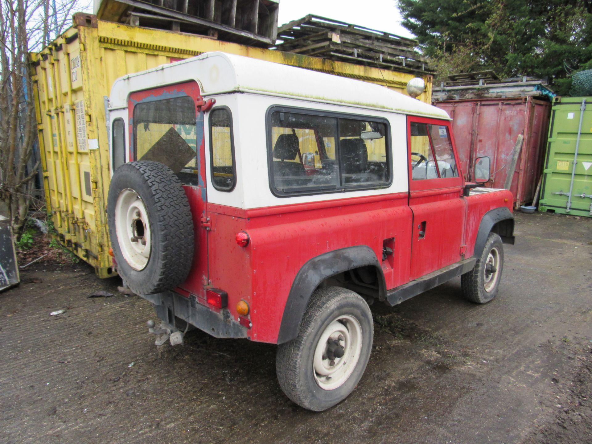 Land Rover Defender 90, Automatic - Image 7 of 24