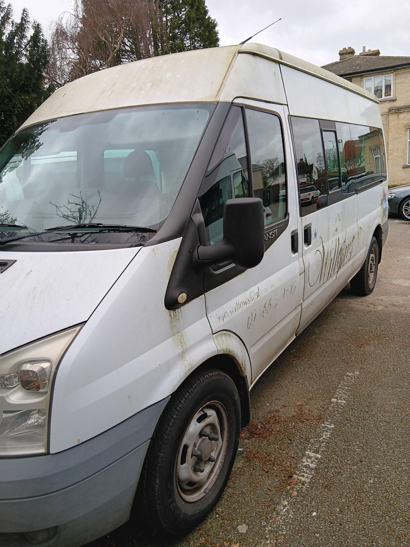 Ford Transit 115 T350 RWD LWB Medium Roof TDCi 115ps 14 Seat Minibus, registration CV11 HRF, - Bild 5 aus 18