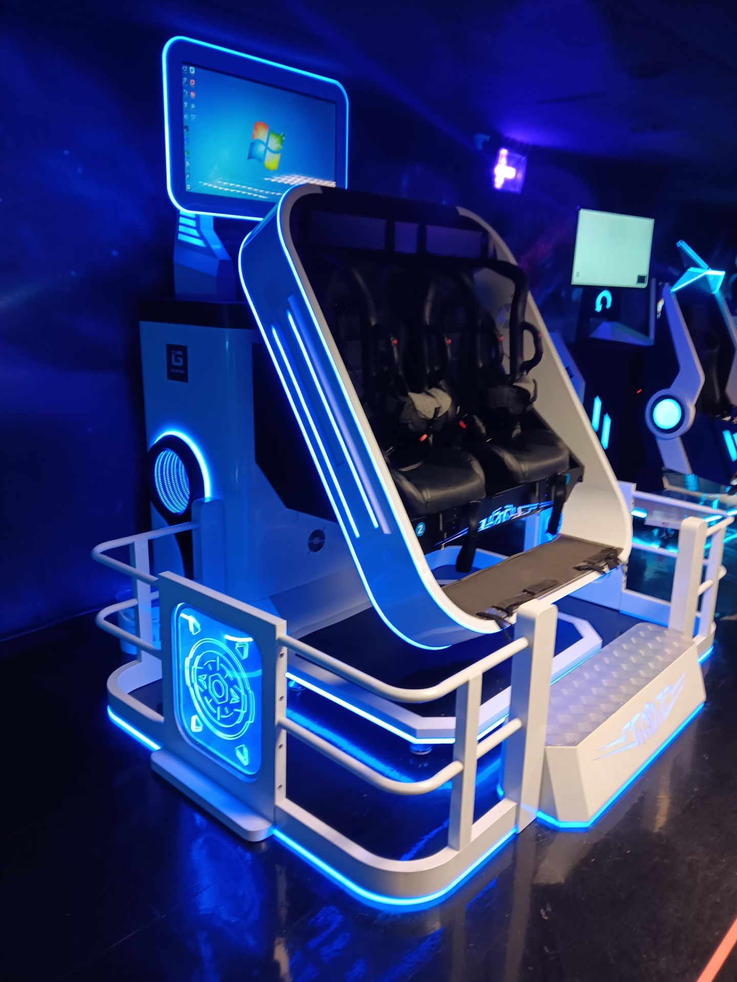 Movie Power 360 Degree 2-Person Twin Seat VR Roller Coaster Simulator – Cost New £30,000 – Buyer