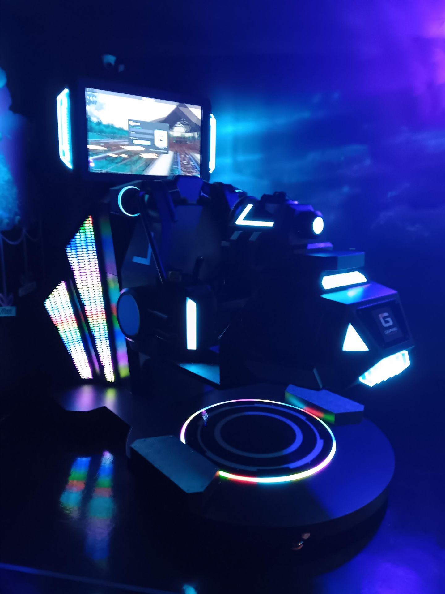 Movie Power 360 Degree VR Racing Flight Simulator – Cost New £30,000 – Buyer to Disconnect & - Image 2 of 7