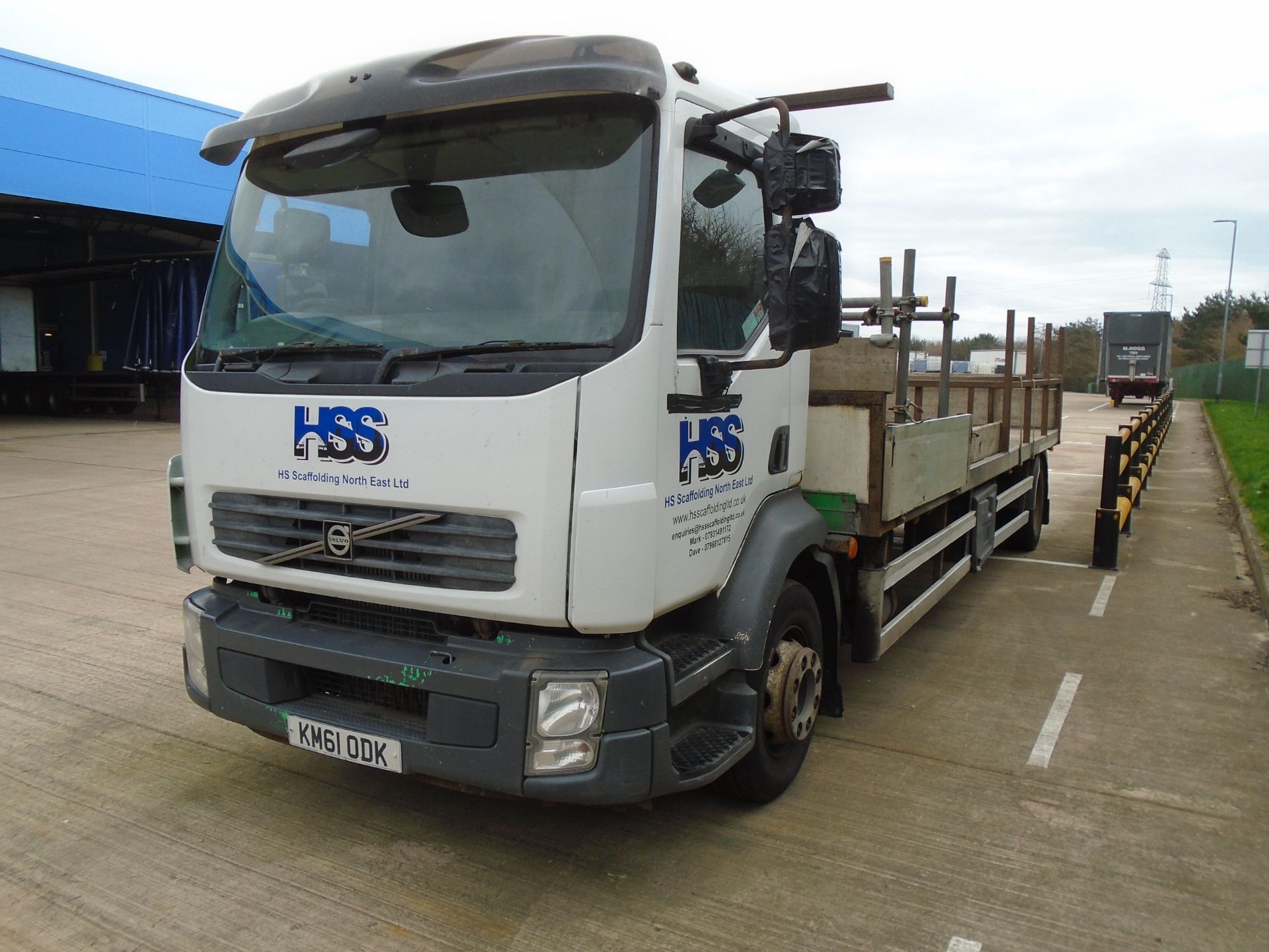 Volvo FL-240 15-Ton Flatbed Wagon – KM61 ODK – First Registered January 2012 – Mileage Unknown – - Image 2 of 11
