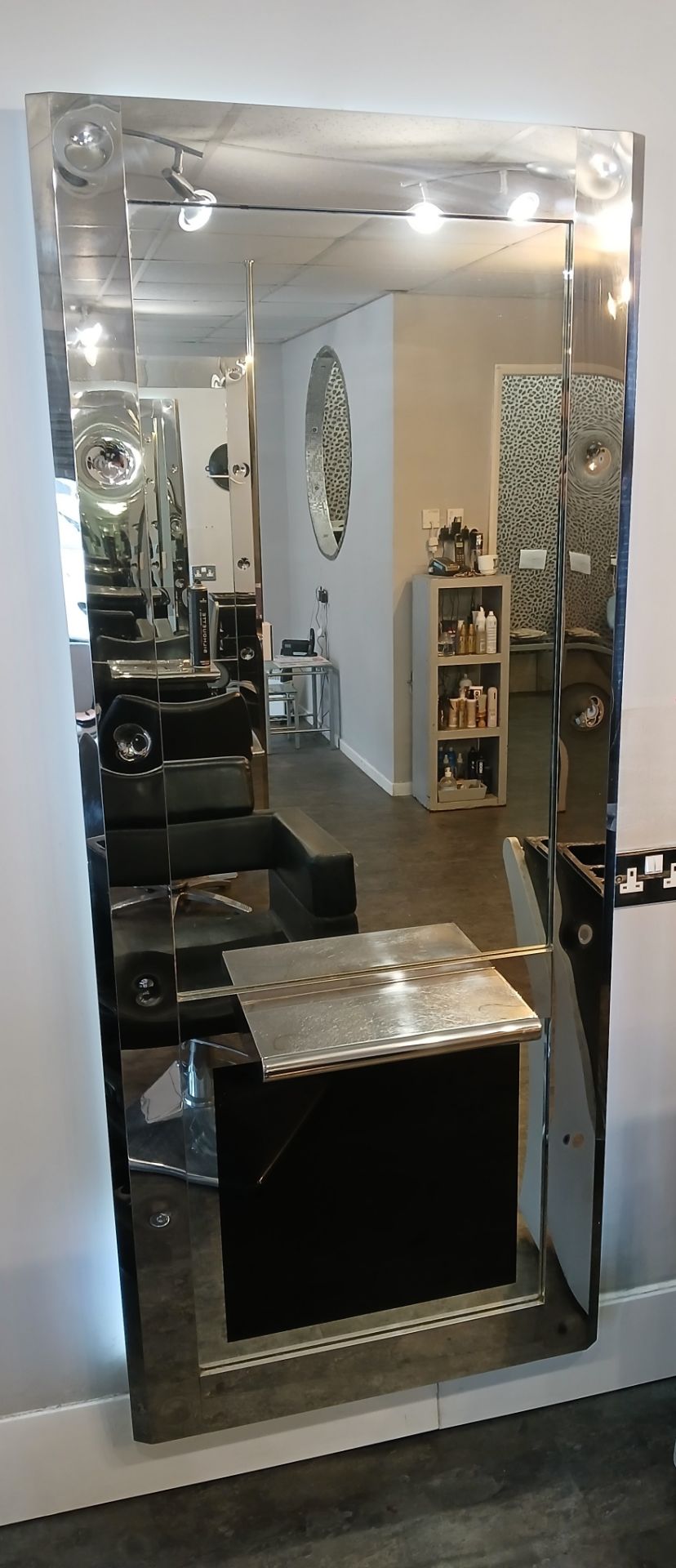 Wall Mounted Salon station, comprising mirror with integrated shelf (and LED backlighting), - Image 2 of 3