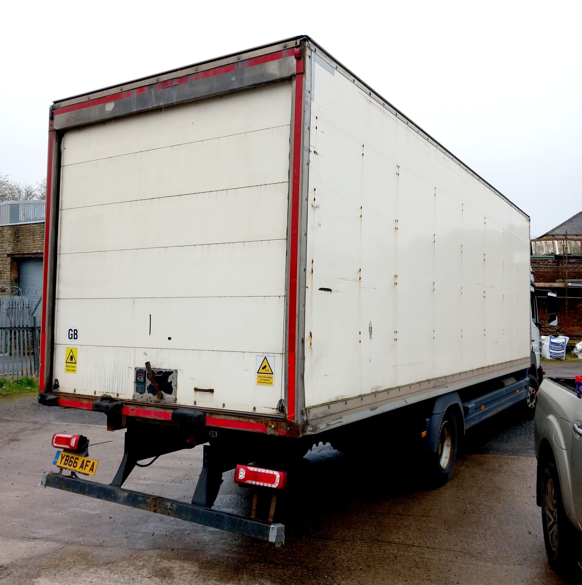 Mercedes Atego 1221 Bluetec 6 box wagon 12T, Registration YB66 AFA, 443,738 miles, MOT 30.11.2024. - Image 11 of 13