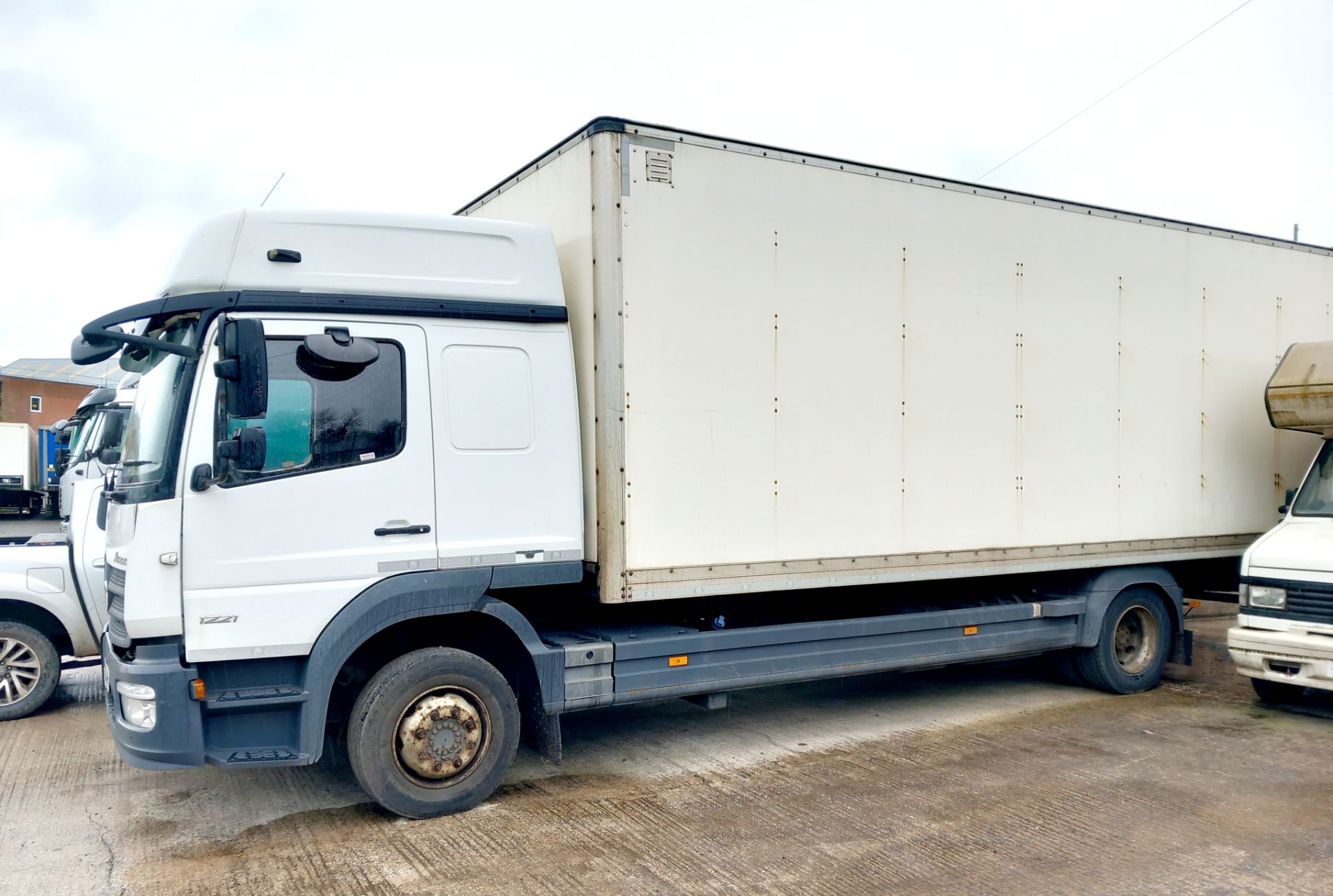 Mercedes Atego 1221 Bluetec 6 box wagon 12T, Registration YB66 AFA, 443,738 miles, MOT 30.11.2024. - Image 3 of 13