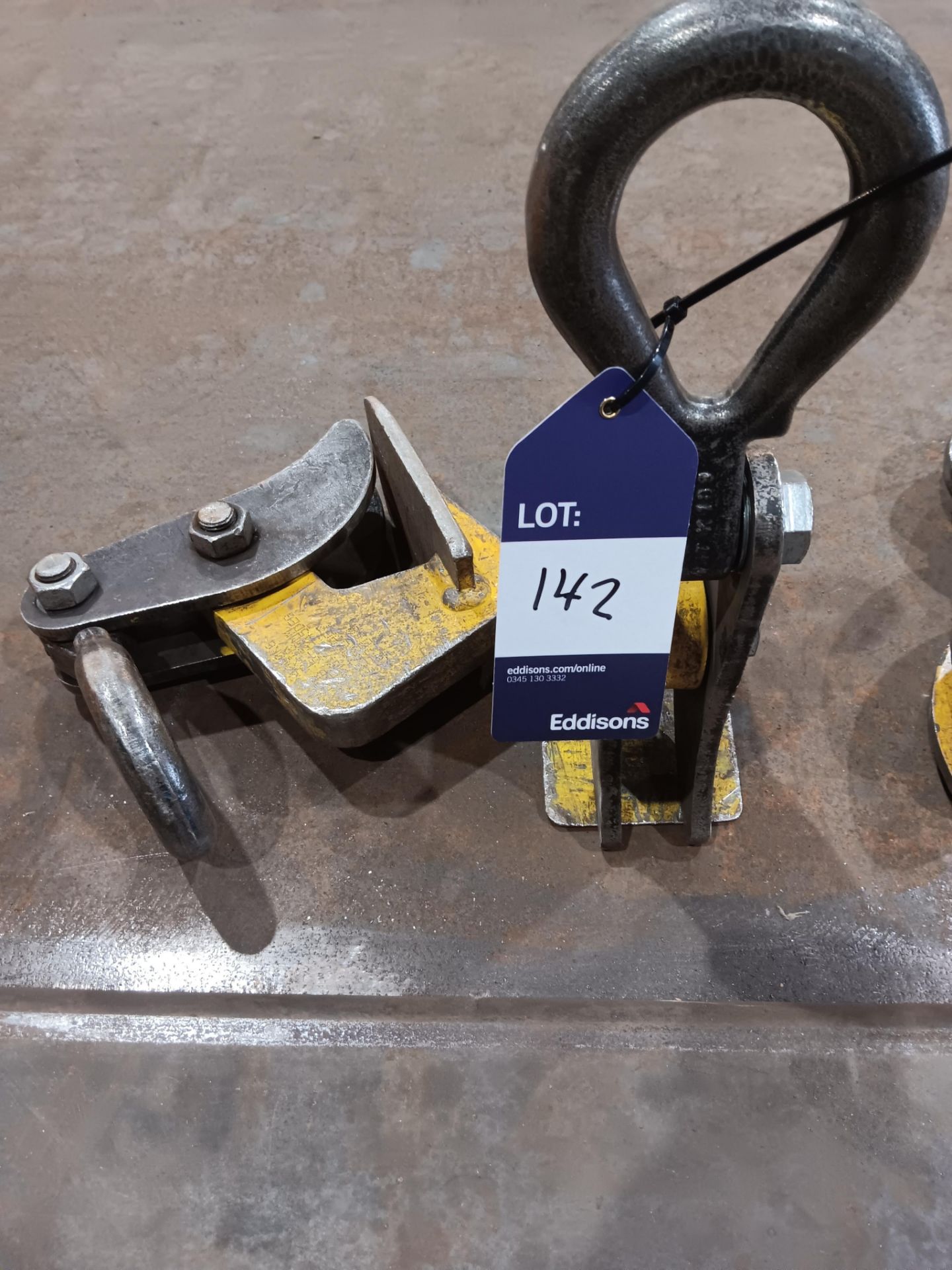 2 x 4000kg plate lifting clamps - Image 3 of 3