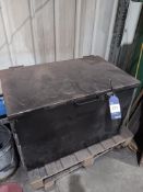 Steel tool chest