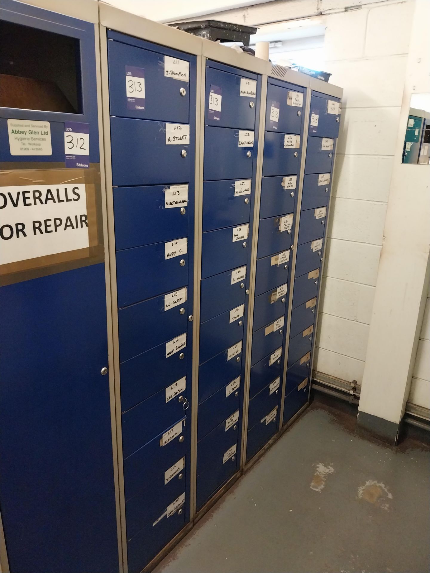 4 x Ten compartment personnel lockers