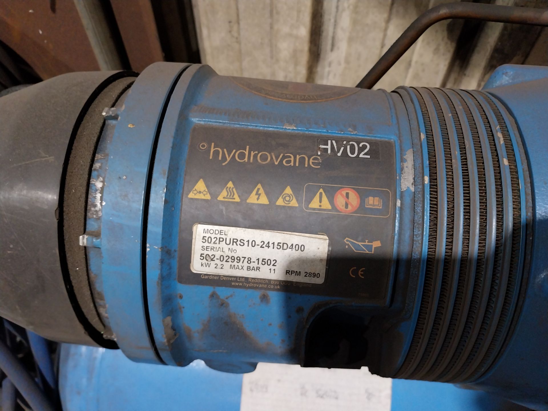 Hydrovane HV02 receiver mounted compressor, Model S02PUR510-2415D400, 2.2kw, max bar 11, RPM 2890, - Image 2 of 4