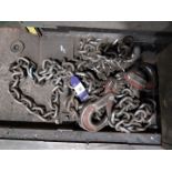 Heavy duty lifting chain