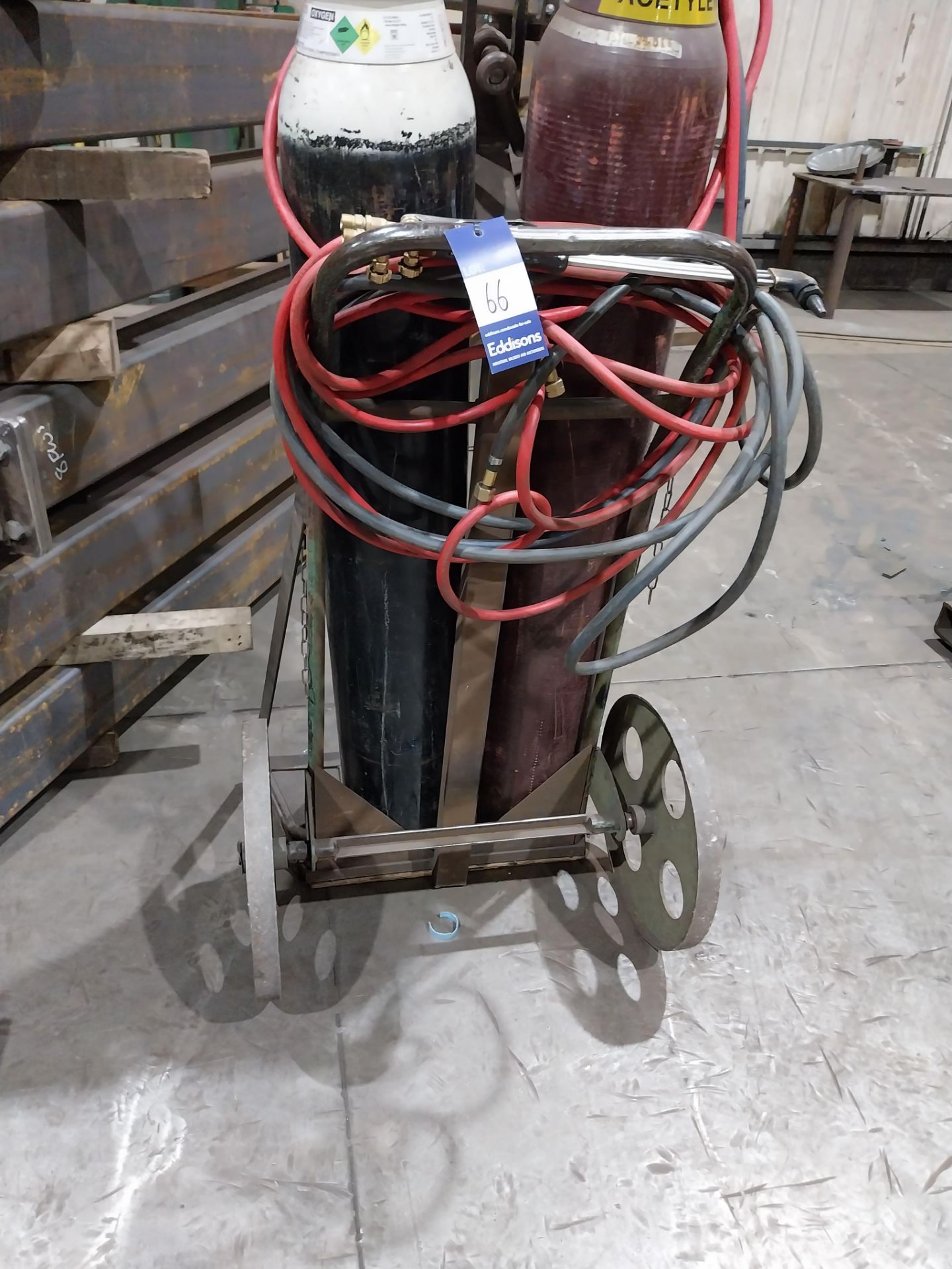 Bottle trolley and Oxy-Acetylene ESAB ST443L-NM-1A torch (bottle not included) - Image 5 of 5