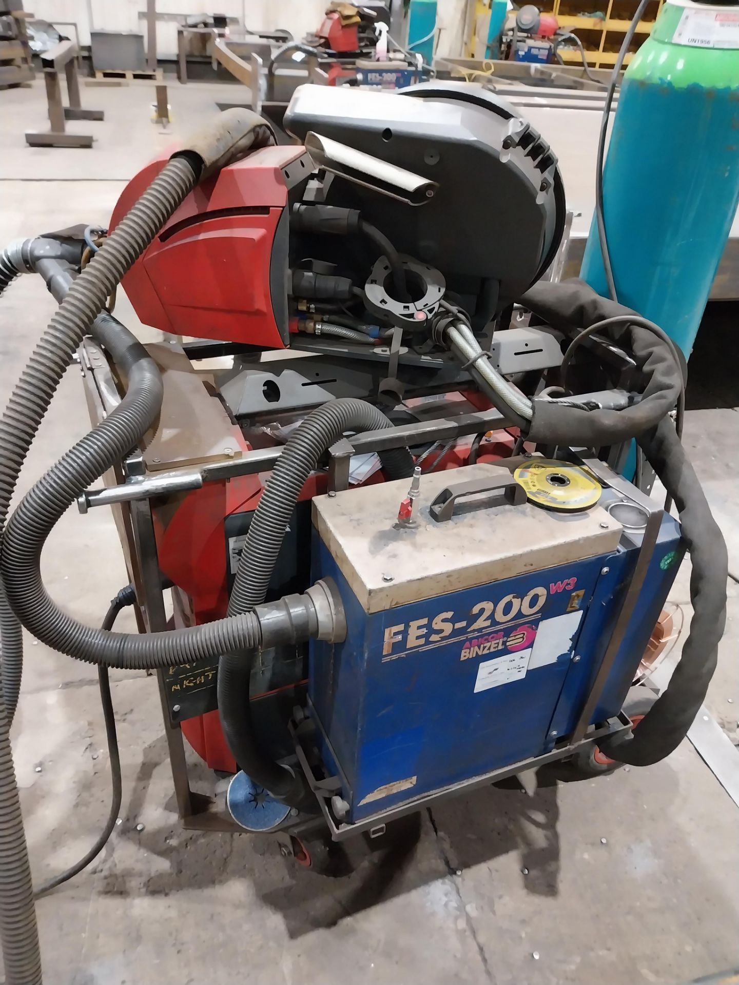 Fronius TPS400i mig welder with WF25i wire feed, Binzel FES-200 W3 extractor, torch and clamp ( - Bild 6 aus 7