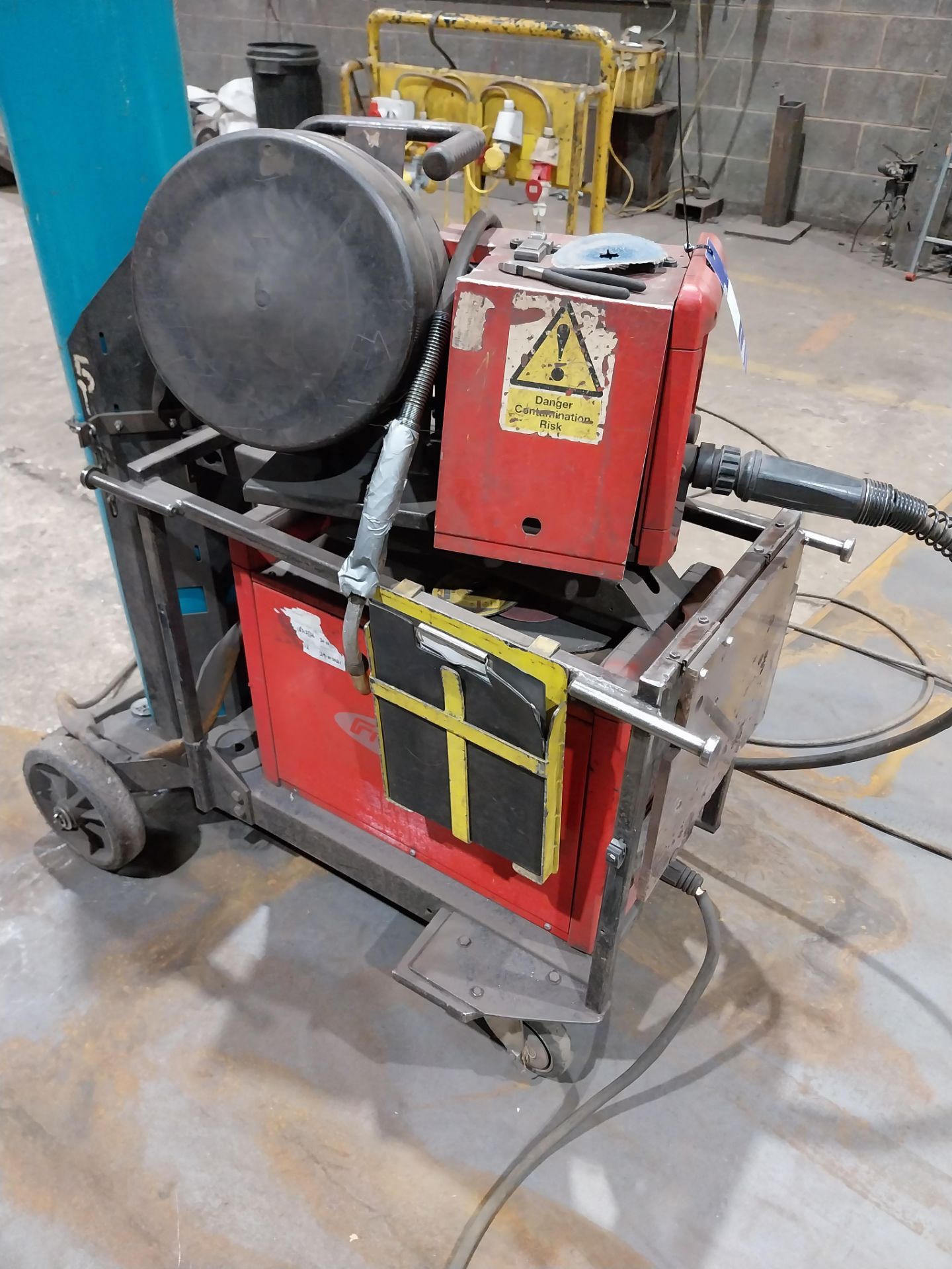 Fronius TransSynergic 4000 mig welder with VR4000 wire feed, torch and clamp (bottle not included) - Image 4 of 4