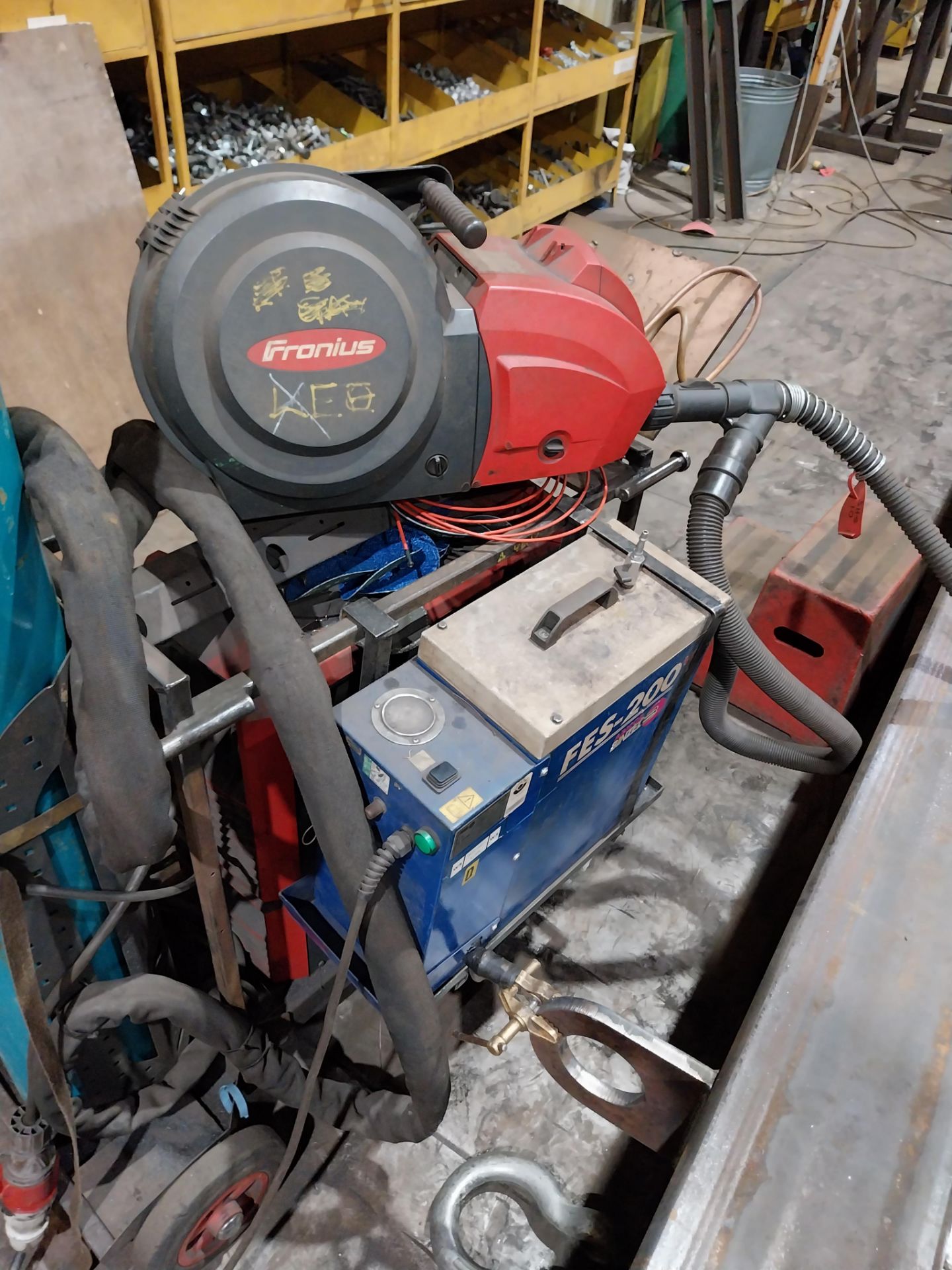 Fronius TPS400i mig welder with wire feed, Binzel FES-200 W3 extractor, torch and clamp (bottle - Image 7 of 9