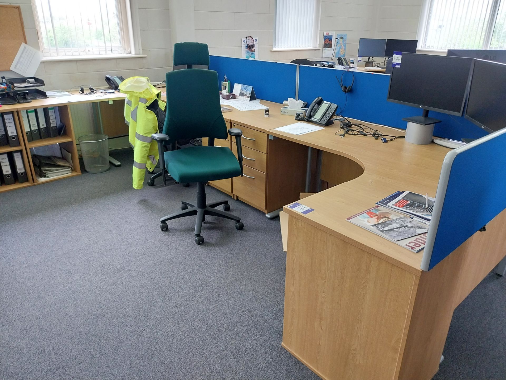 4 x oak effect cantilever desks with 4 x pedestals, 4 x privacy screens, 3 chairs - Image 2 of 2