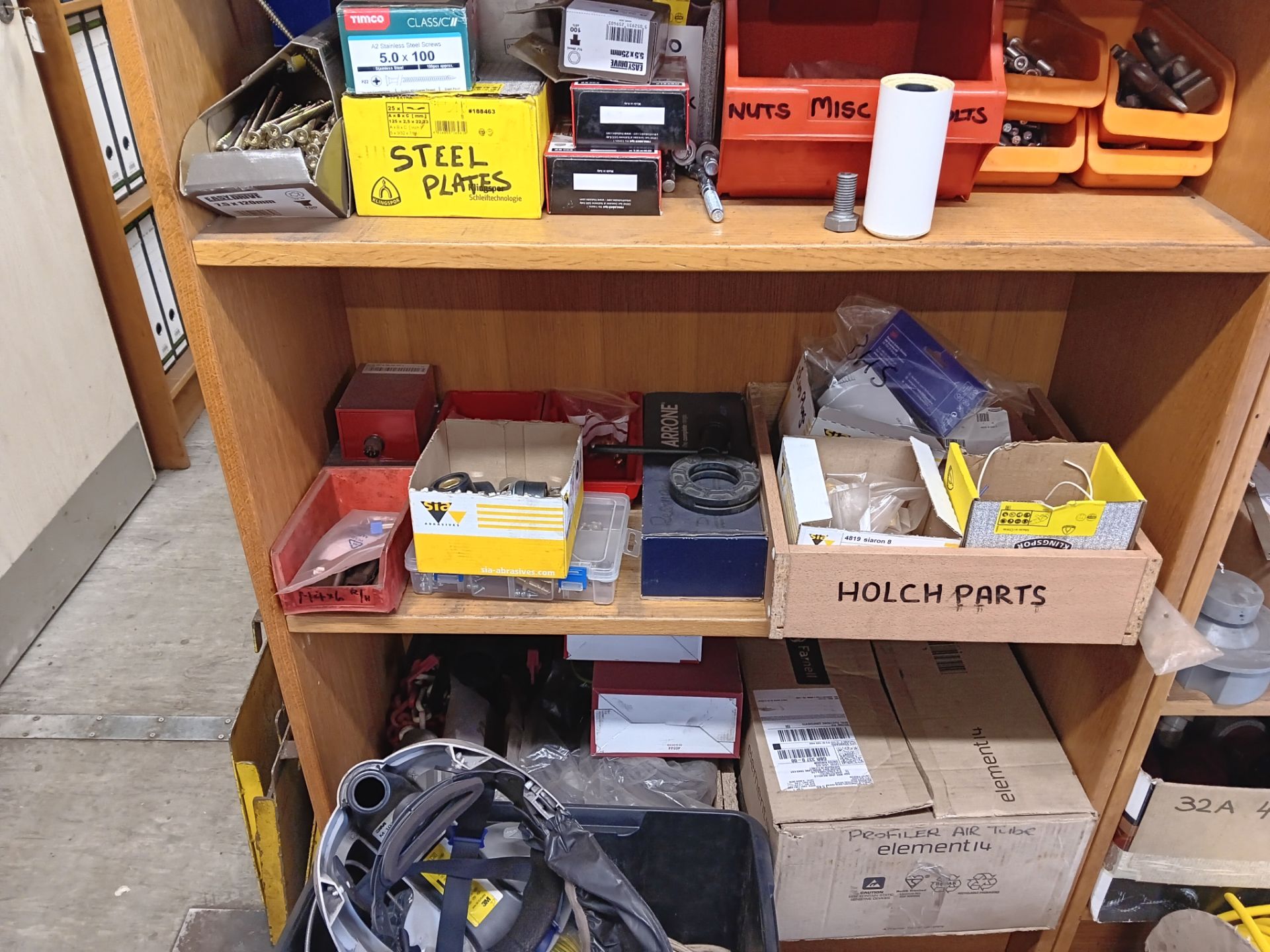 Contents of book shelf to include nuts, bolts, plates, screws etc. - Image 3 of 5