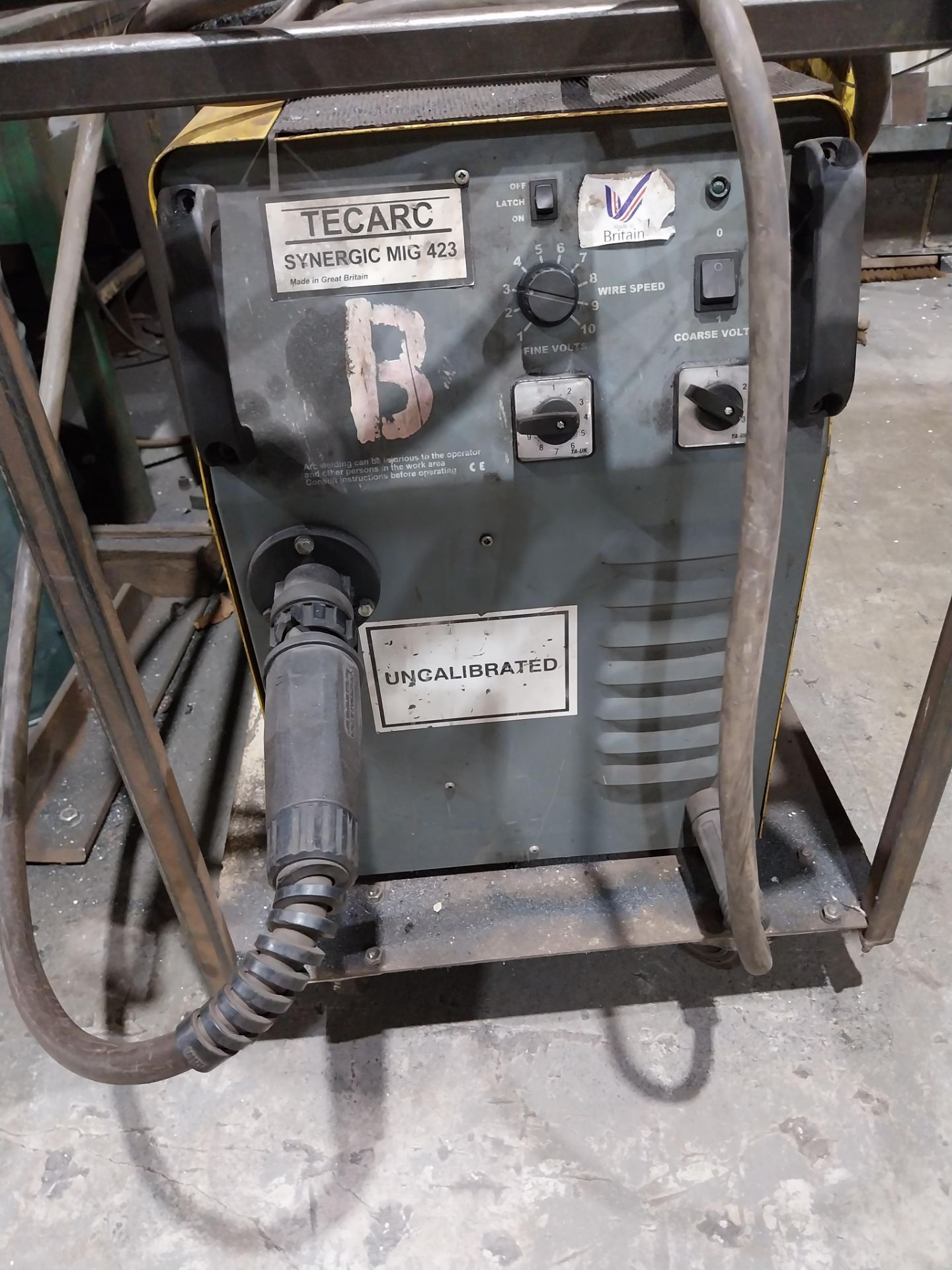 TecArc Synergic mig 423 mig welder with torch and clamp (bottle not included) - Image 2 of 4
