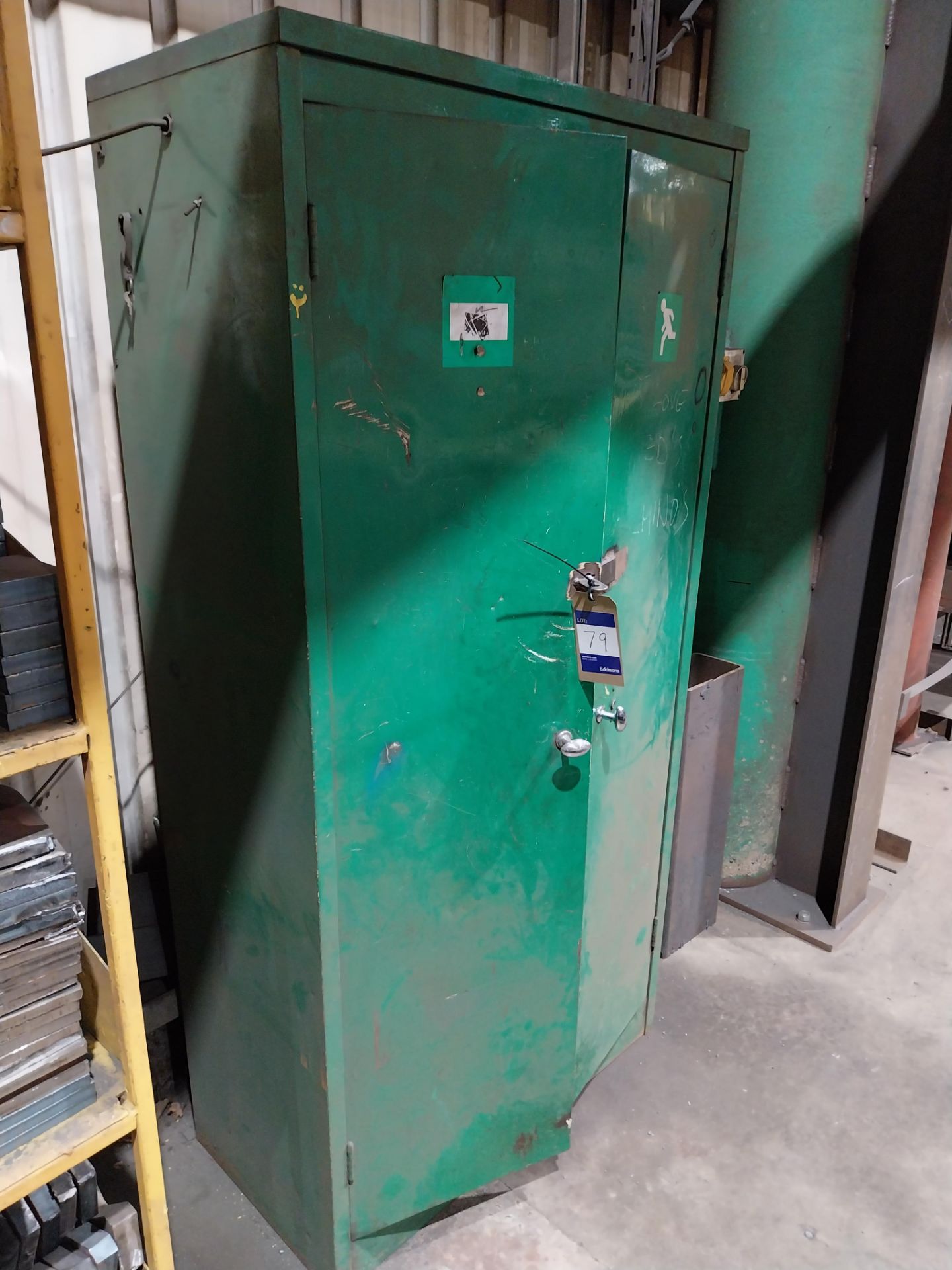 Double door steel cabinet