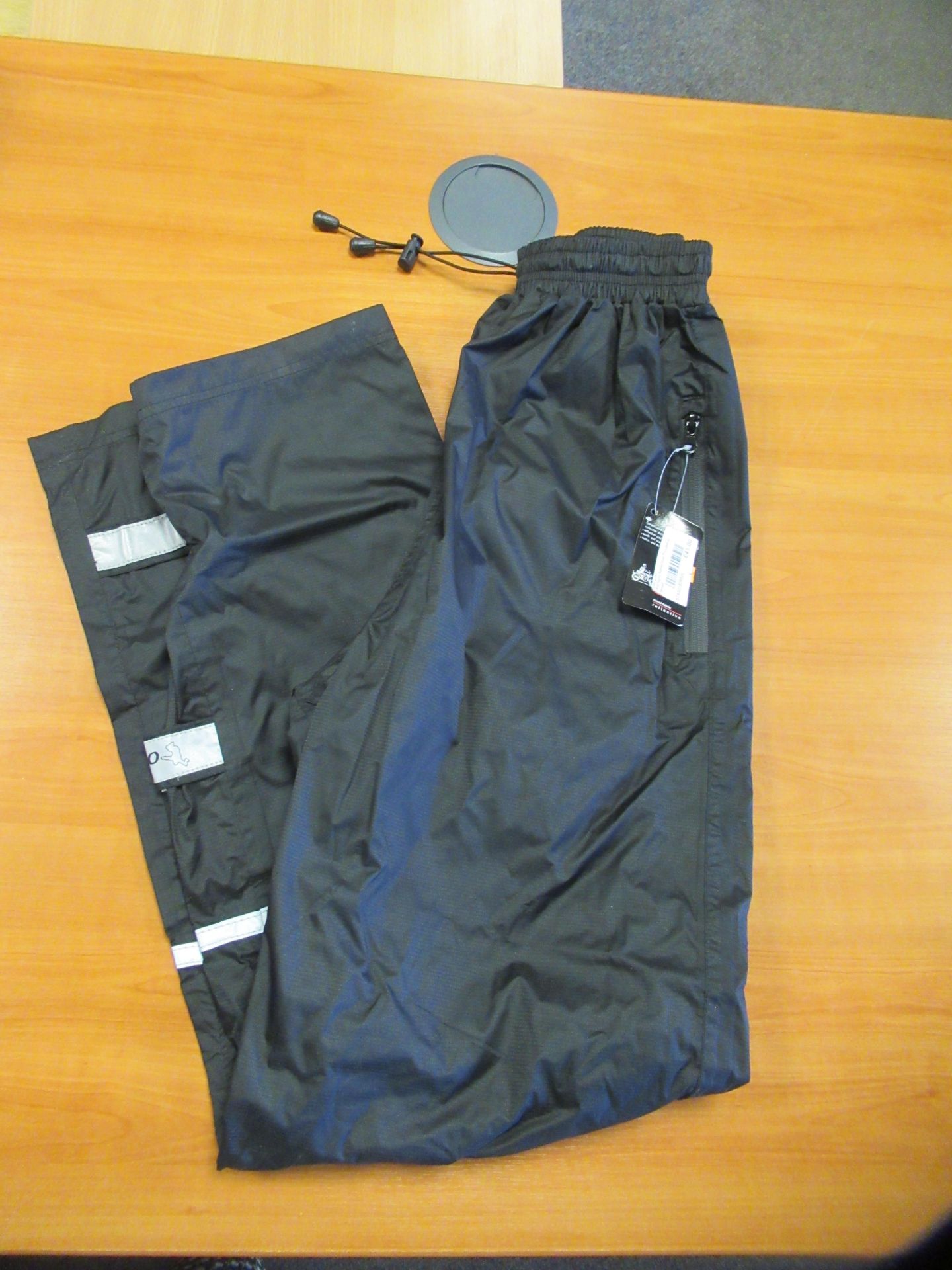 S Male Cycling Clothes - Image 4 of 4