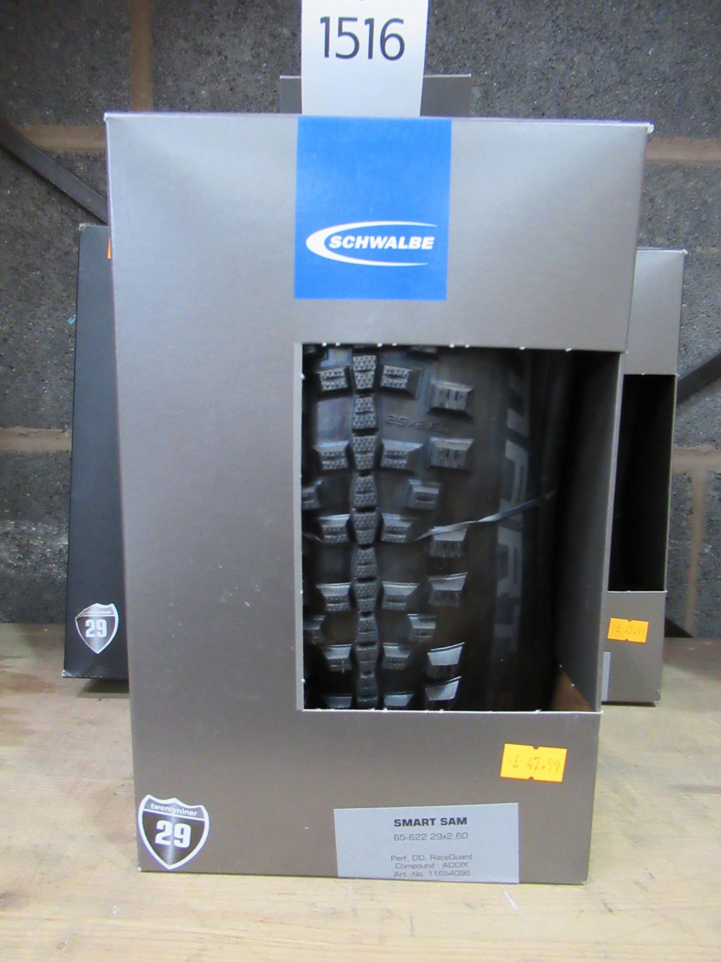 3 x Schwalbe 29x2.60 tyres: 1 x Hans Dampf (RRP£66.99) and 2 x Smart Sam (RRP£47.99 each) - Image 2 of 7