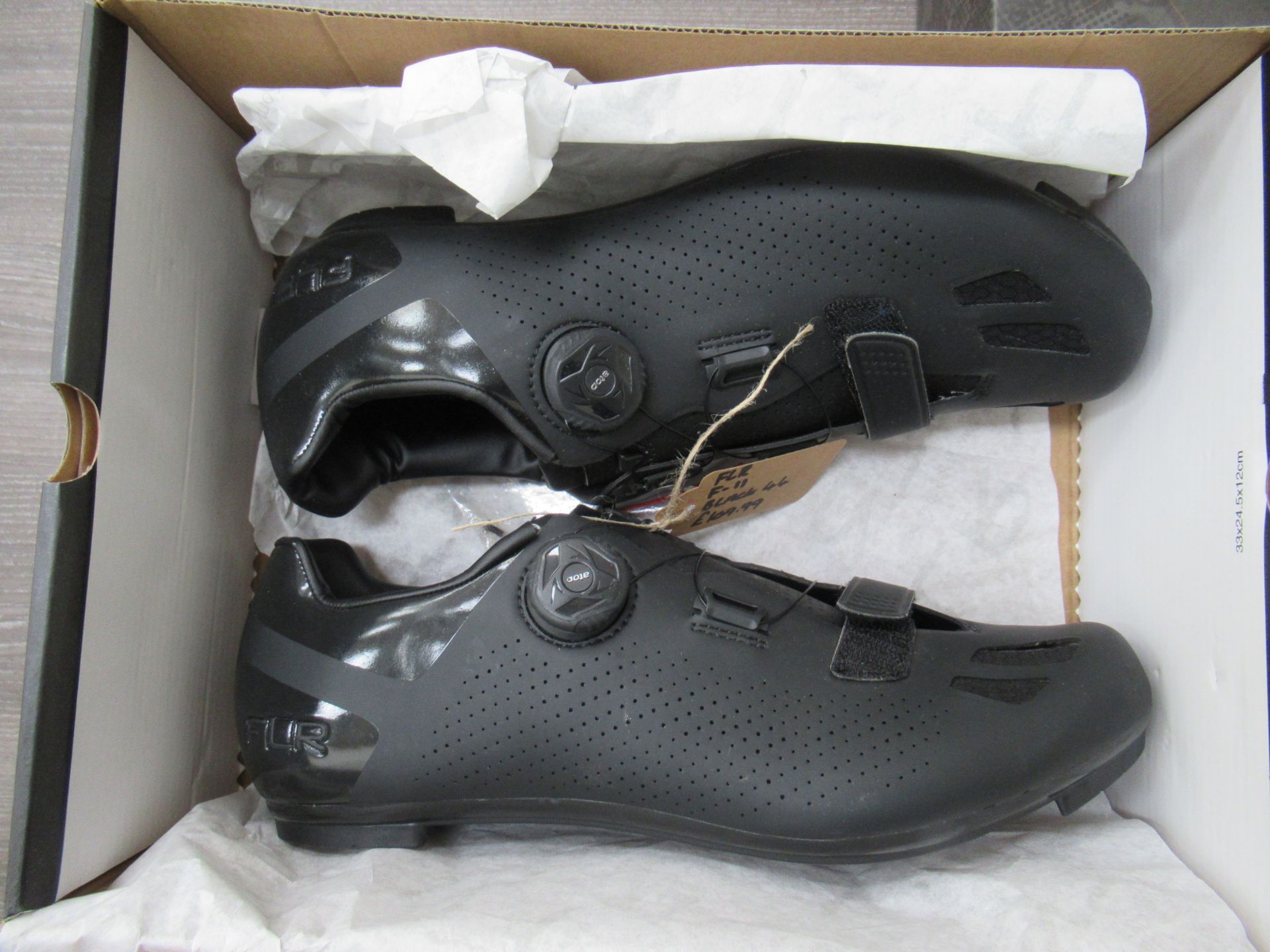 3 x Pairs of FLR cycling shoes - 1 x Bushmaster boxed EU size 41 (RRP£79.99); 1 x F-11 boxed EU size - Image 6 of 10