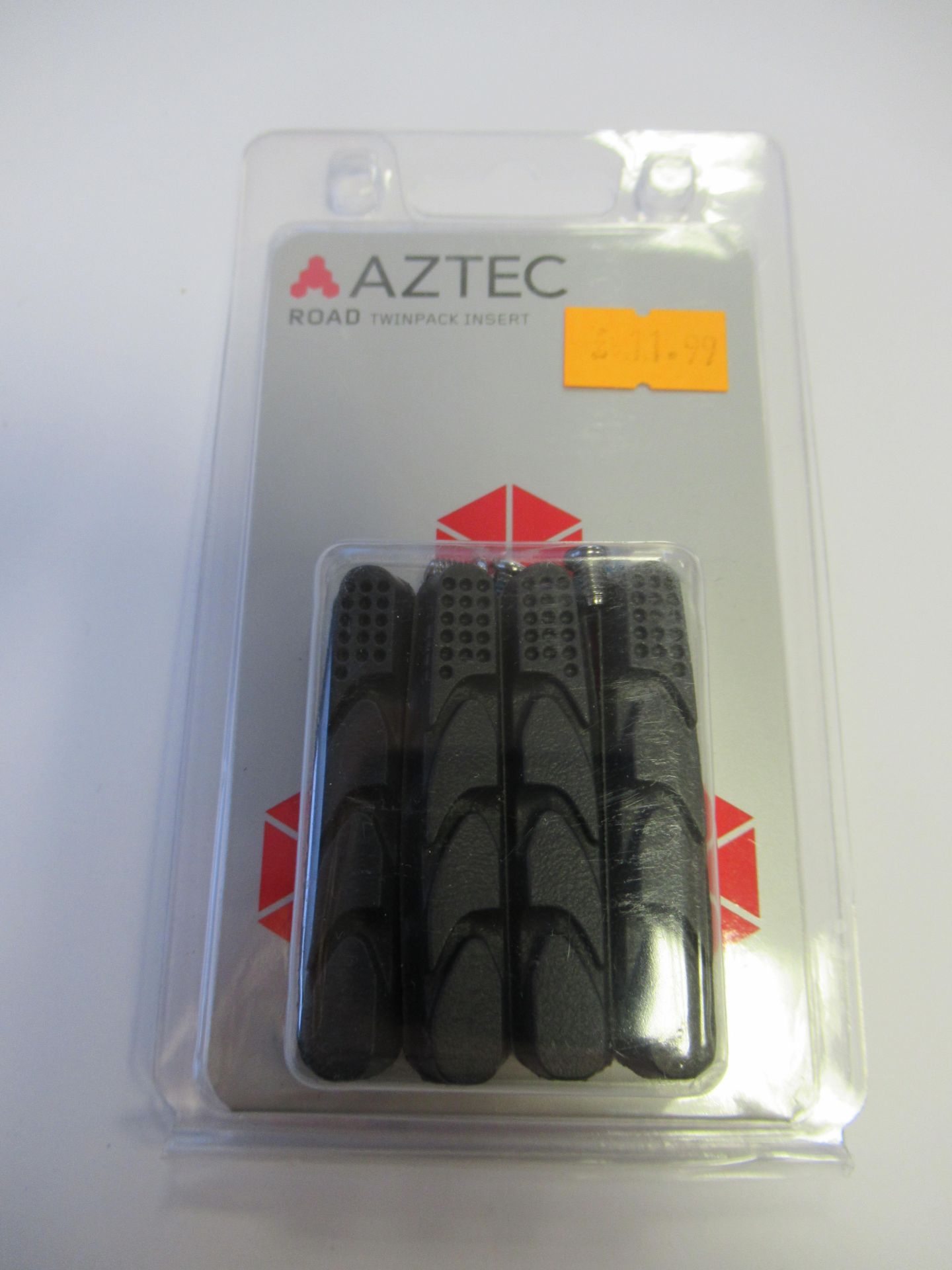 Aztec Bicycle Parts to include 5x Road Plus System Brake Blocks, RRP £16.99 each; 1x V-Brake One Pie - Bild 20 aus 21