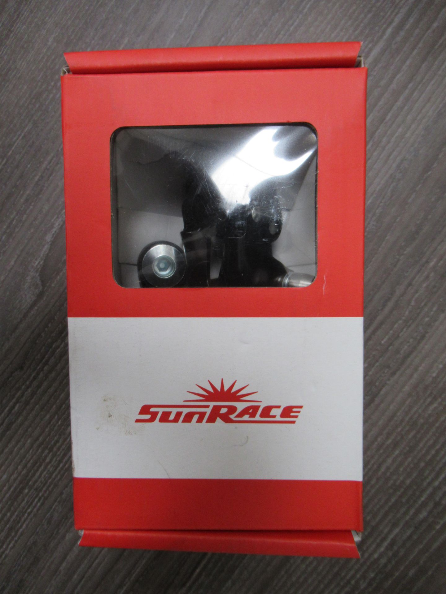 Quantity of Shimano and SunRace rear derailleurs (RRP£170+) - Image 3 of 8