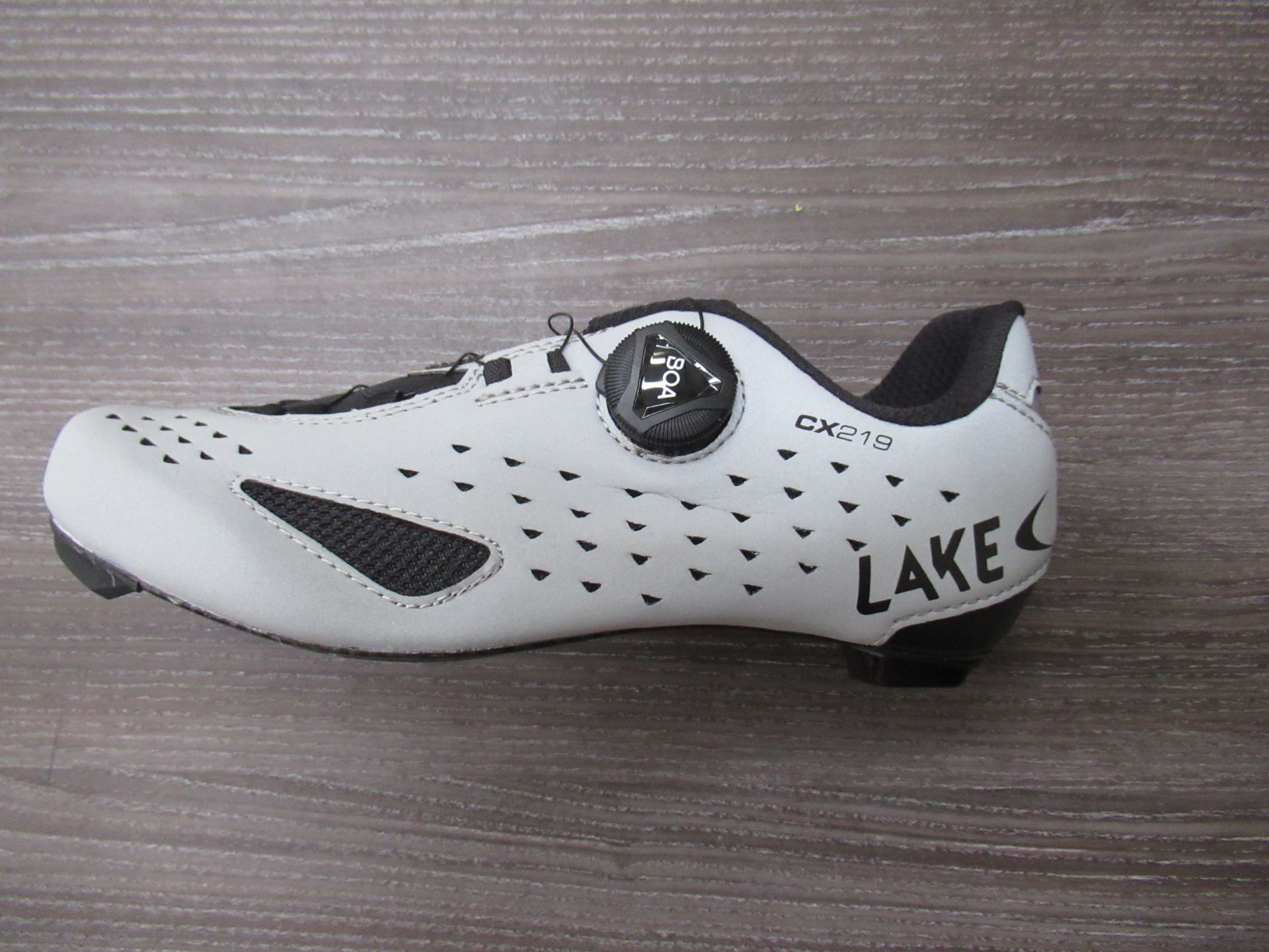 Pair of Lake CX219 cycling shoes (reflective silver/black) - boxed EU size 37 (RRP£200)