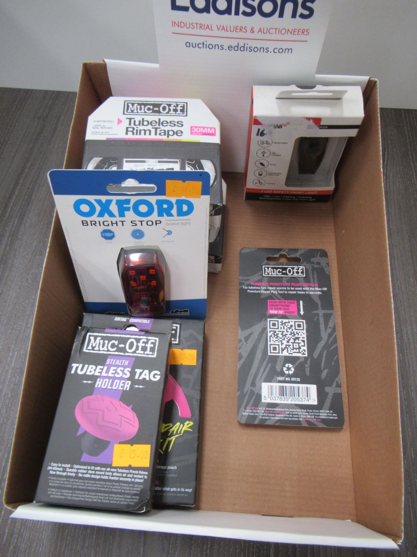 Contents of box to include Muc-Off tubeless rim tape, Muc-Off tubeless tags, Oxford brake lights, E - Image 3 of 3