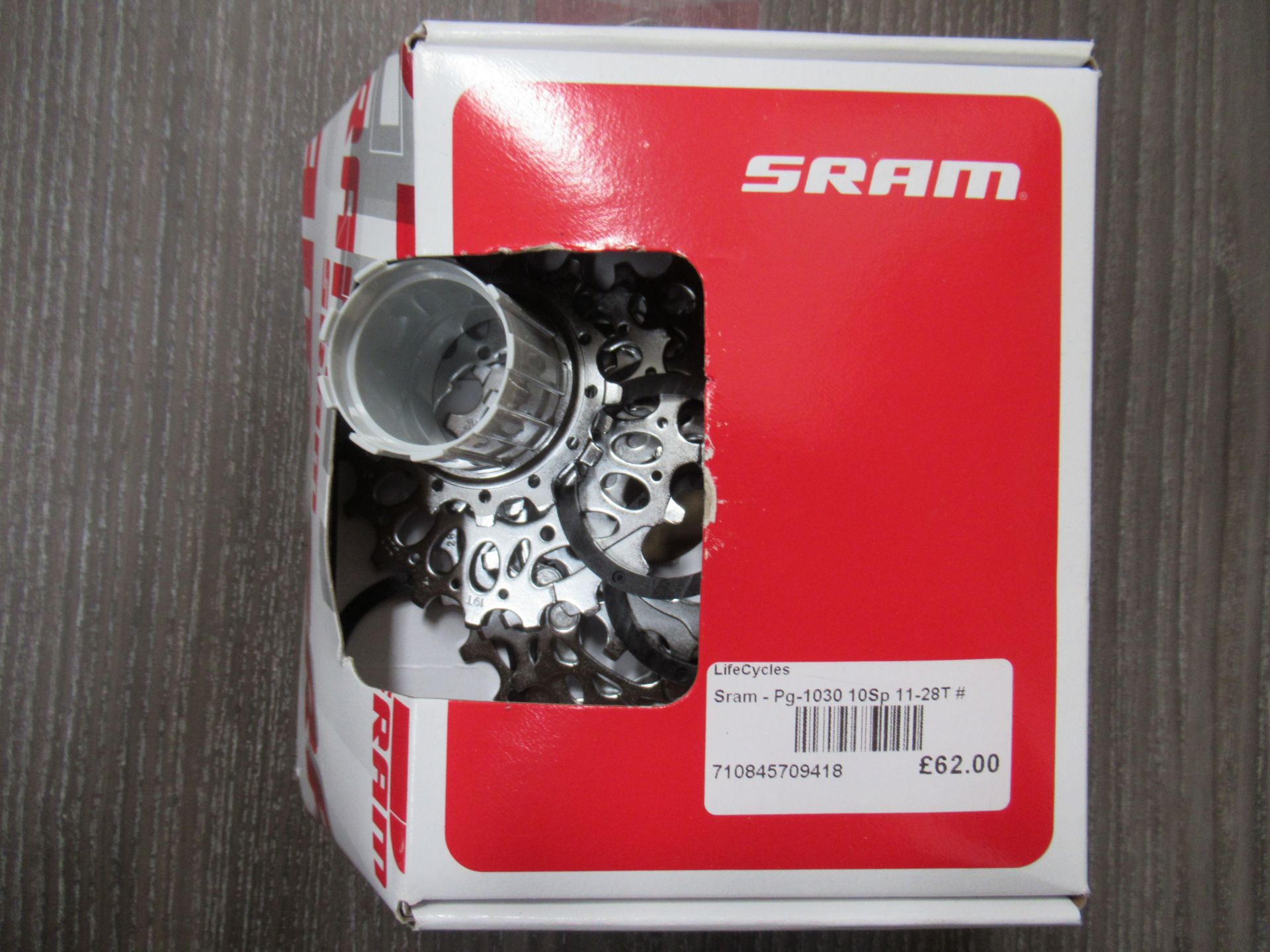 4 x Cassette sprockets: 2 x Shimano CS-HG400-9 9-SPD 12-36T (RRP£31.99 each); 1 x SRAM PG-1030 10-SP - Image 2 of 5