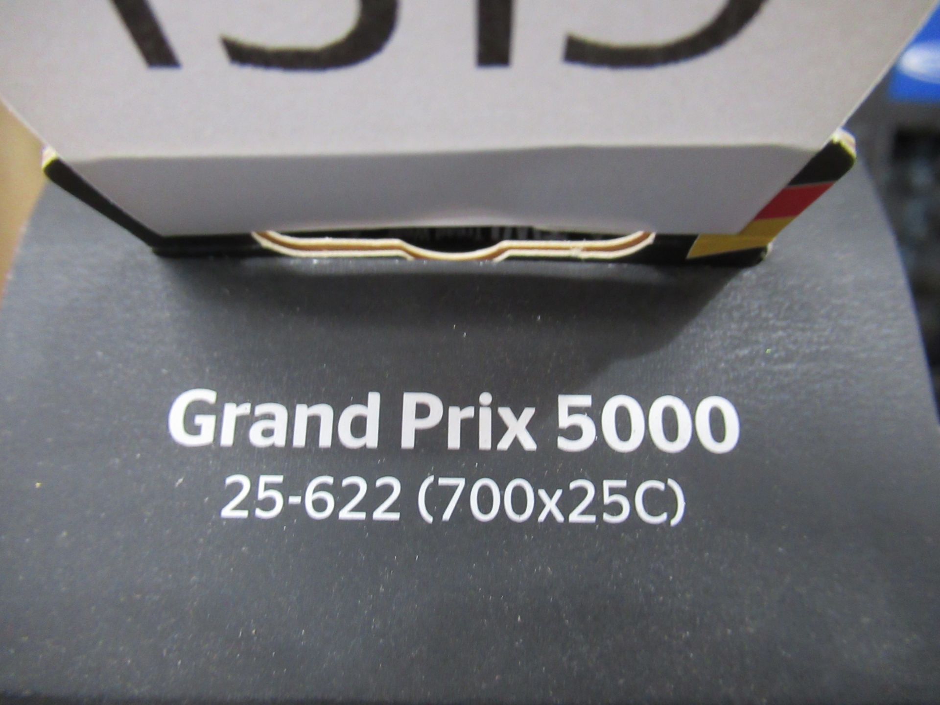 3 x Continental Grand Prix 5000 tyres - 1 x 700x25c; 1 x 700x28c and 1 x 700 x 30c (total RRP£239.85 - Image 2 of 4