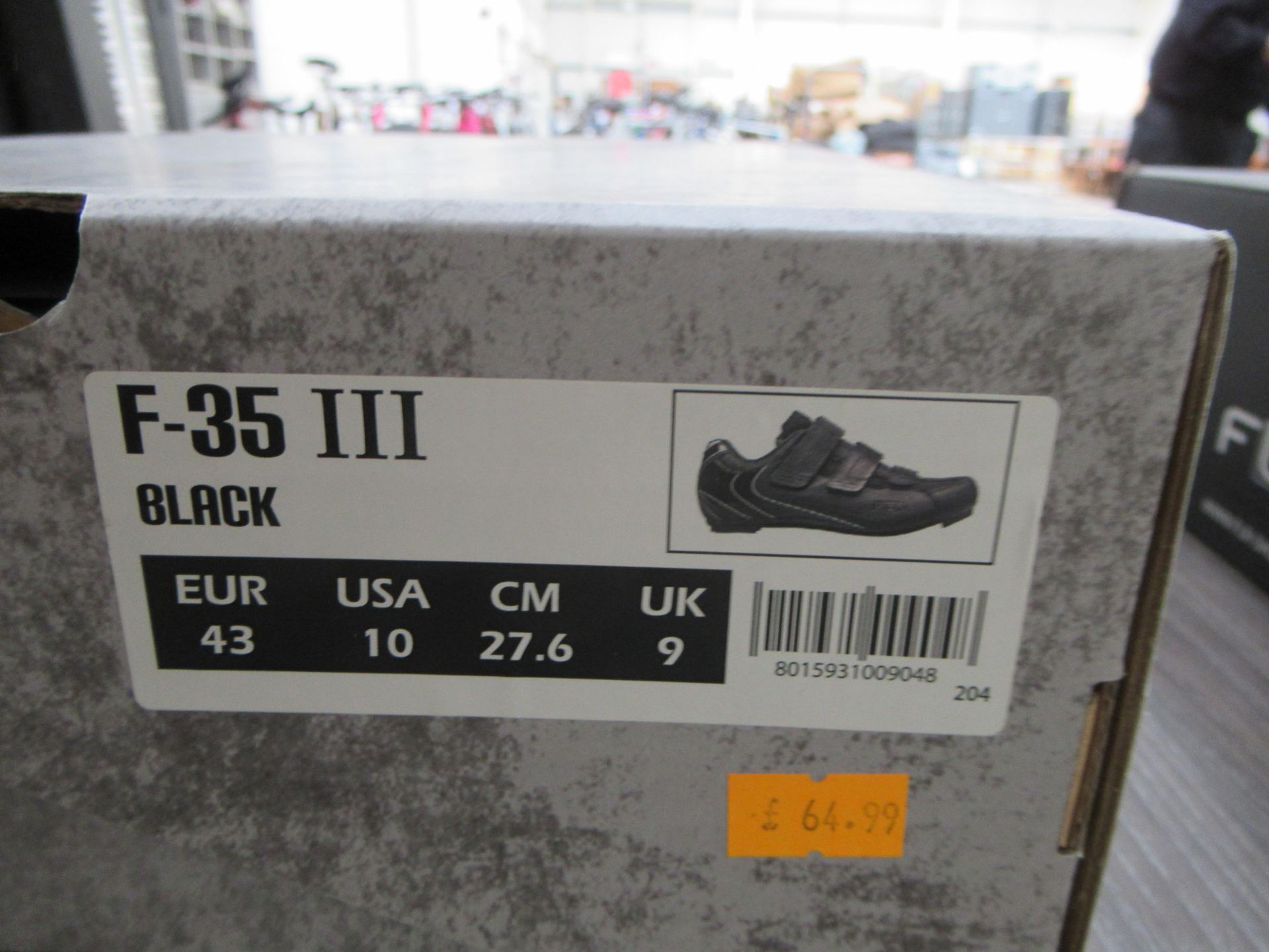 2 x Pairs of FLR cycling shoes - 1 x F-11 boxed EU size 43 (RRP£99.99) and 1 x F-35 III boxed EU siz - Image 5 of 7