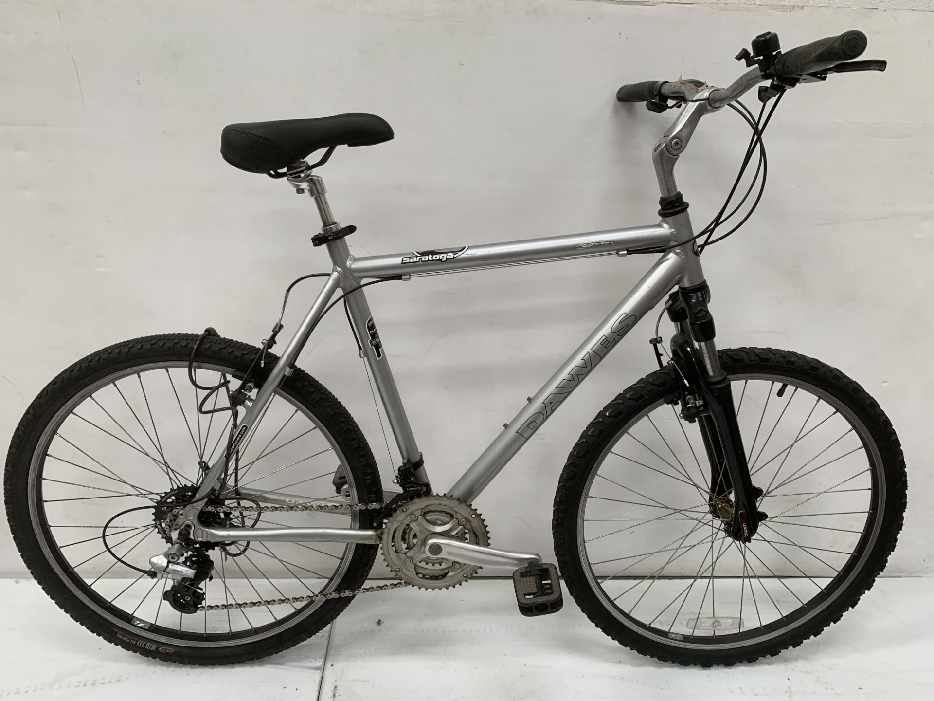Pre-Loved Saratoga M 'Silver' Bicycle. Original RRP £250