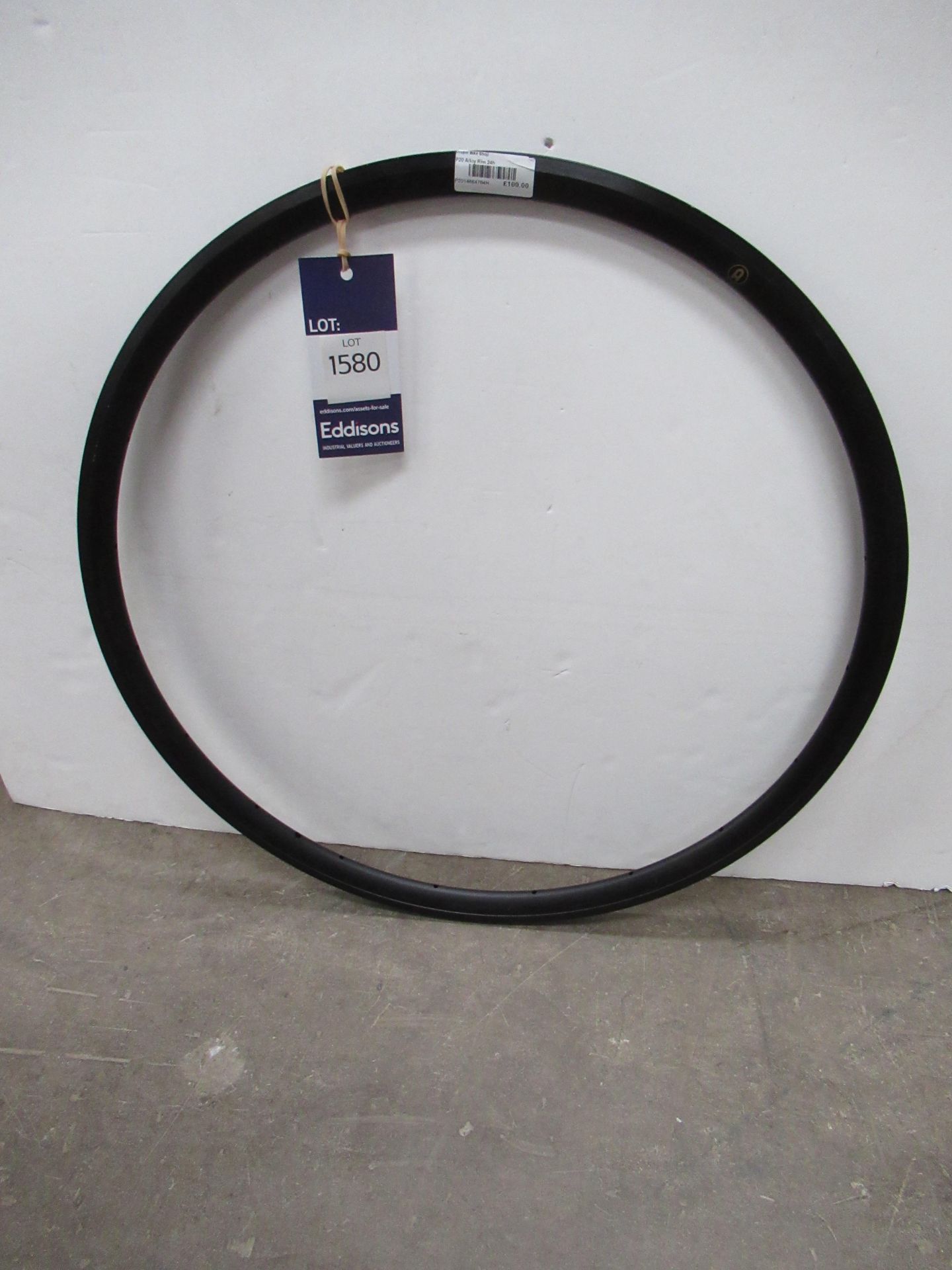 2 x 24H - diameter 25" - alloy rims (RRP£100 each) - Image 4 of 5