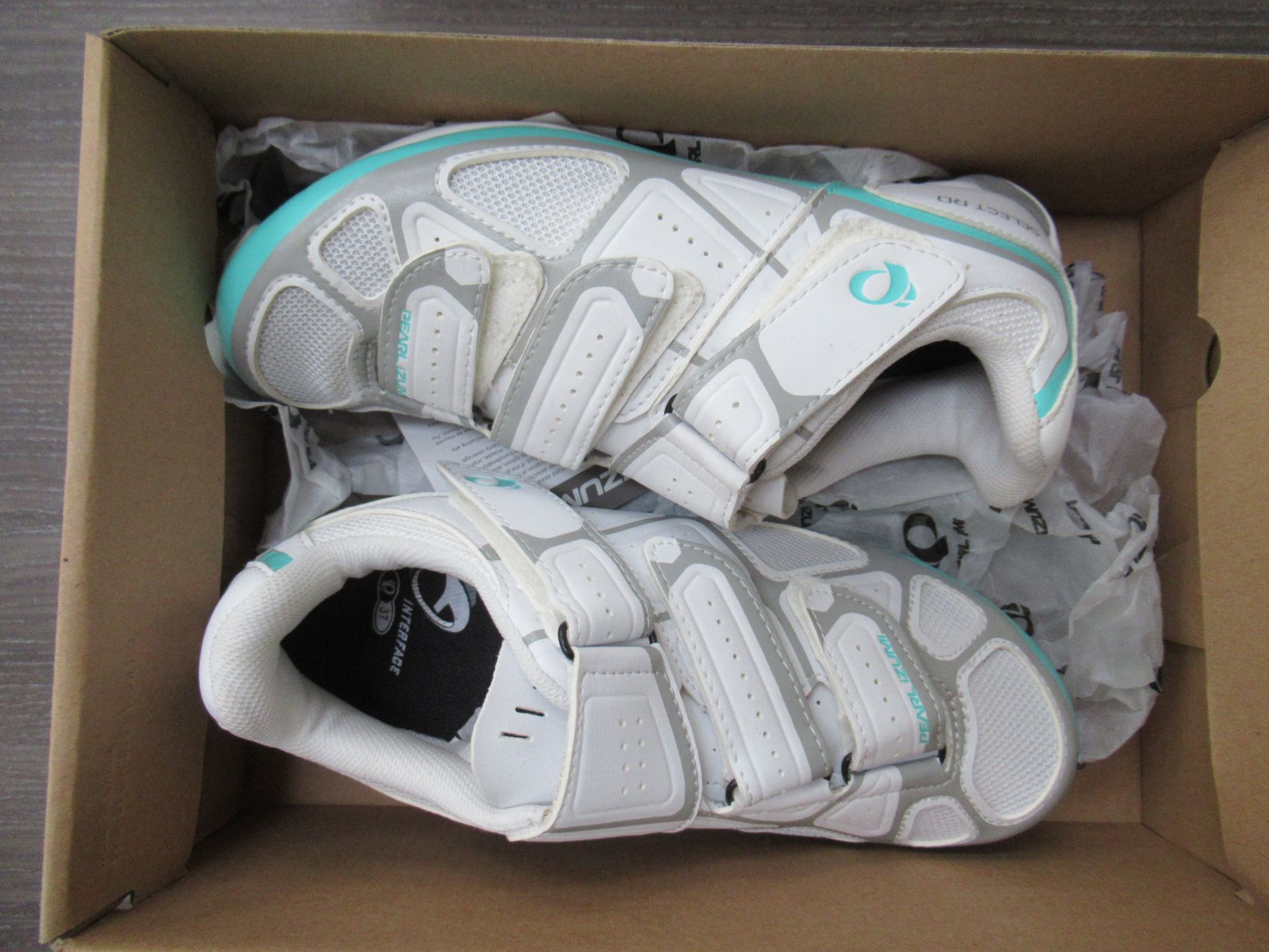2 x Pairs of ladies cycling shoes: 1 x Lake MX100-W EU size 37 (RRP£79.99) and 1 x Pearl Izumi W Sel - Image 6 of 7