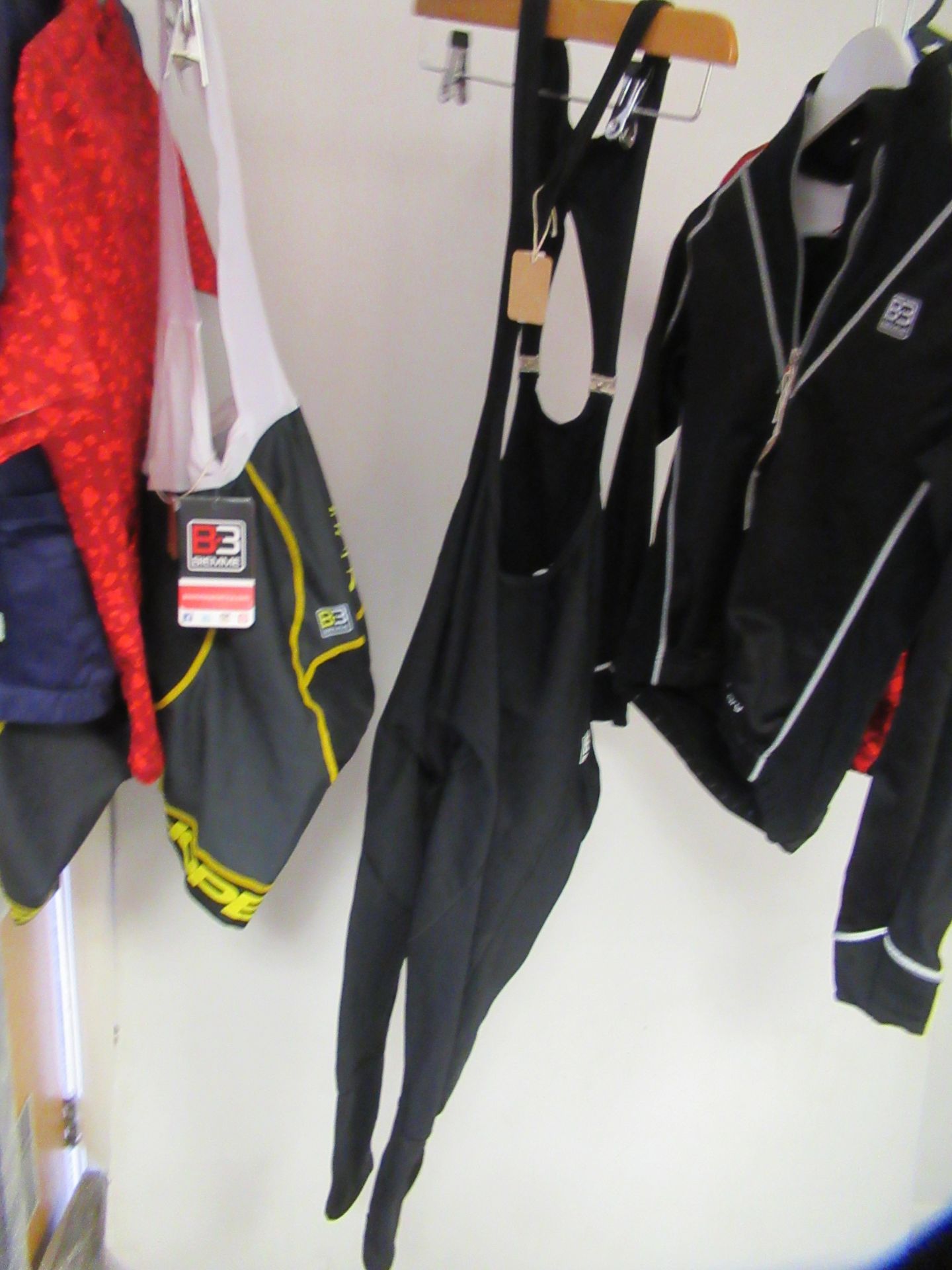 XS/S Womens Cycling Clothes - Image 7 of 10