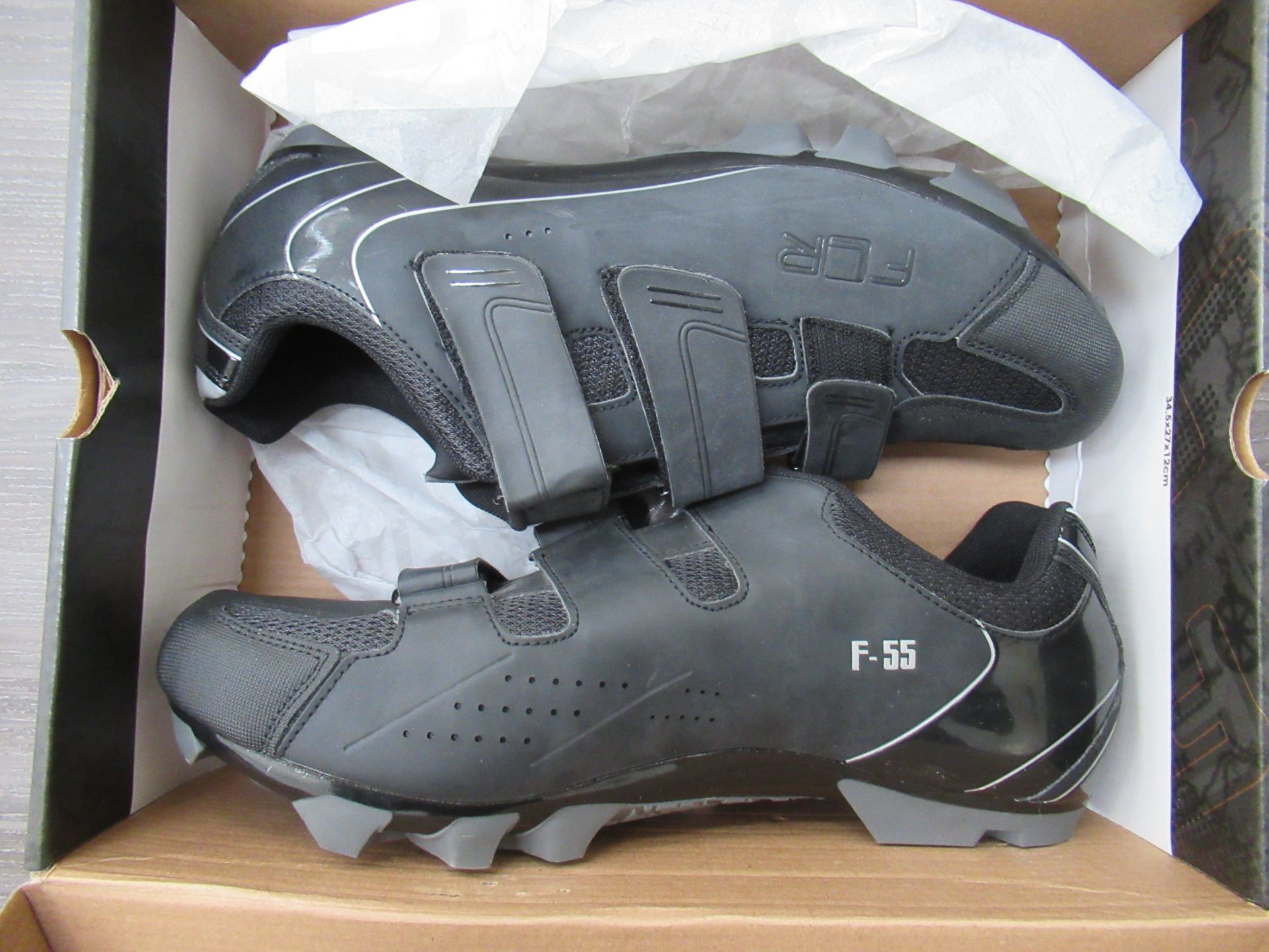 3 x Pairs of FLR cycling shoes - 1 x Bushmaster boxed EU size 41 (RRP£79.99); 1 x F-11 boxed EU size - Image 9 of 10